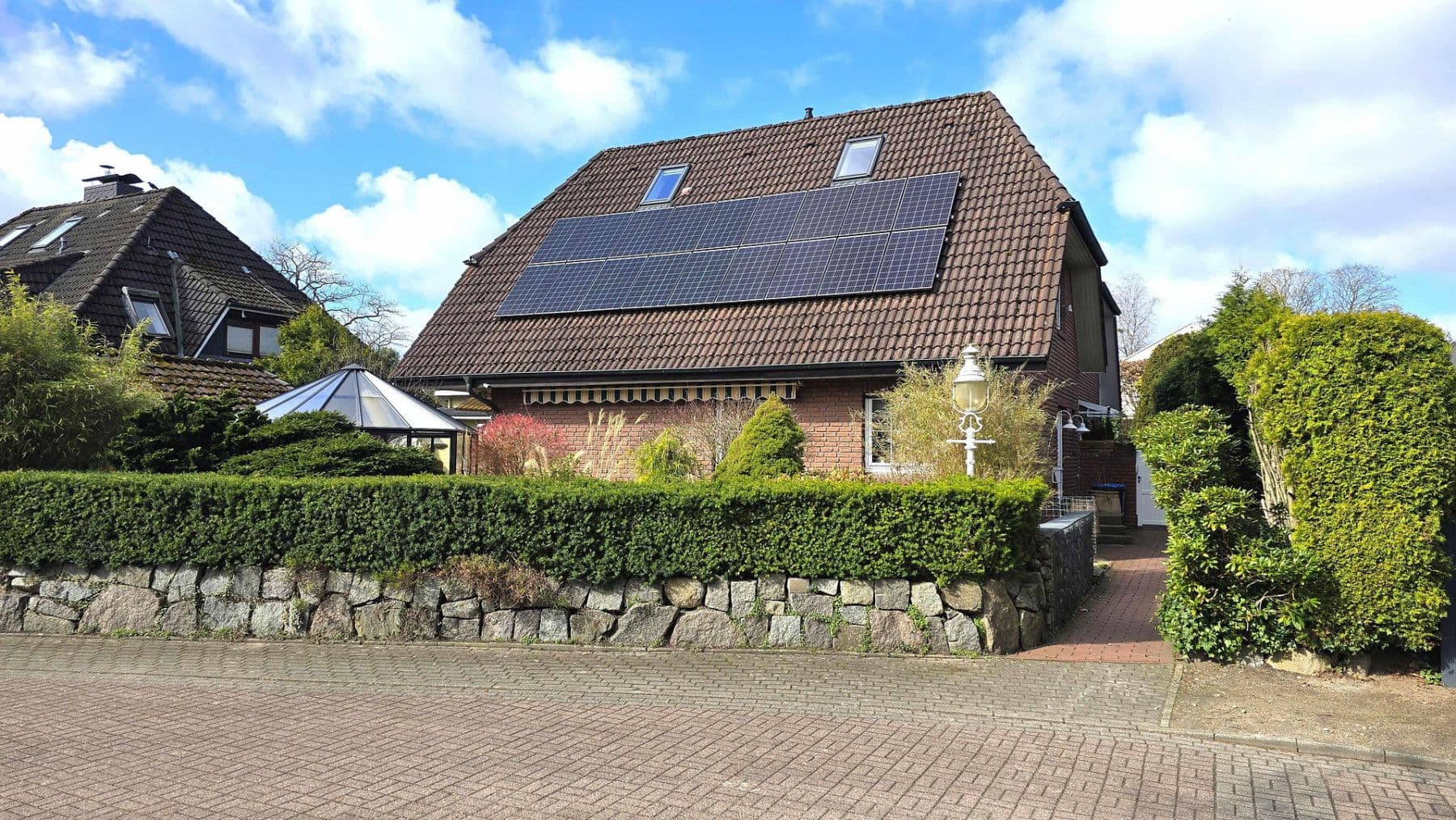 Predaj domu 168 m², pozemek 370 m², Hamburg, Hamburg Predaj domu 168 m², pozemek 370 m², Hamburg, Hamburg