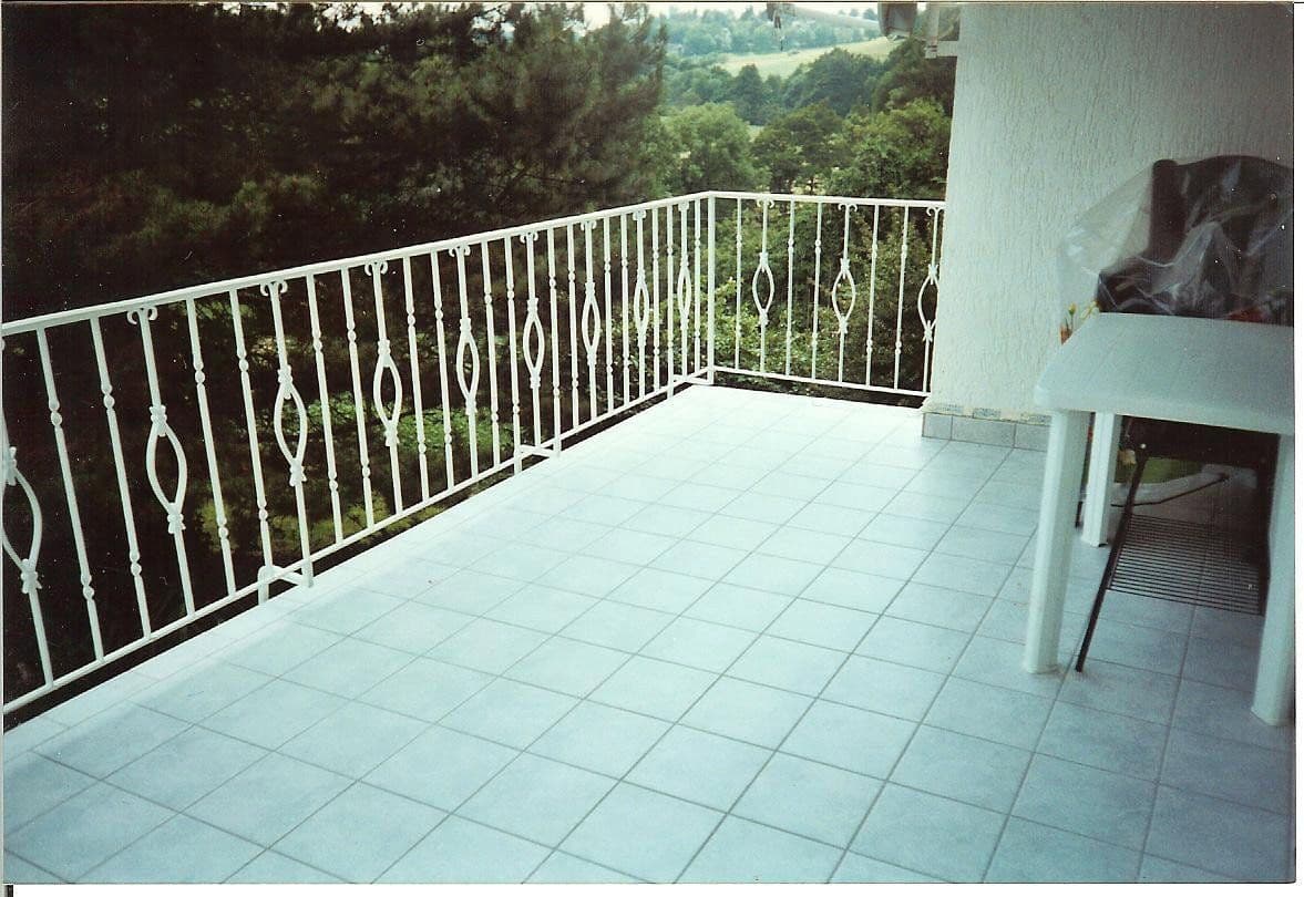 Prenájom bytu 4-izbový 106 m², Kuhstr. 11b, Wachtberg, Severné Porýnie - Westfálsko Prenájom bytu 4-izbový 106 m², Kuhstr. 11b, Wachtberg, Severné Porýnie - Westfálsko