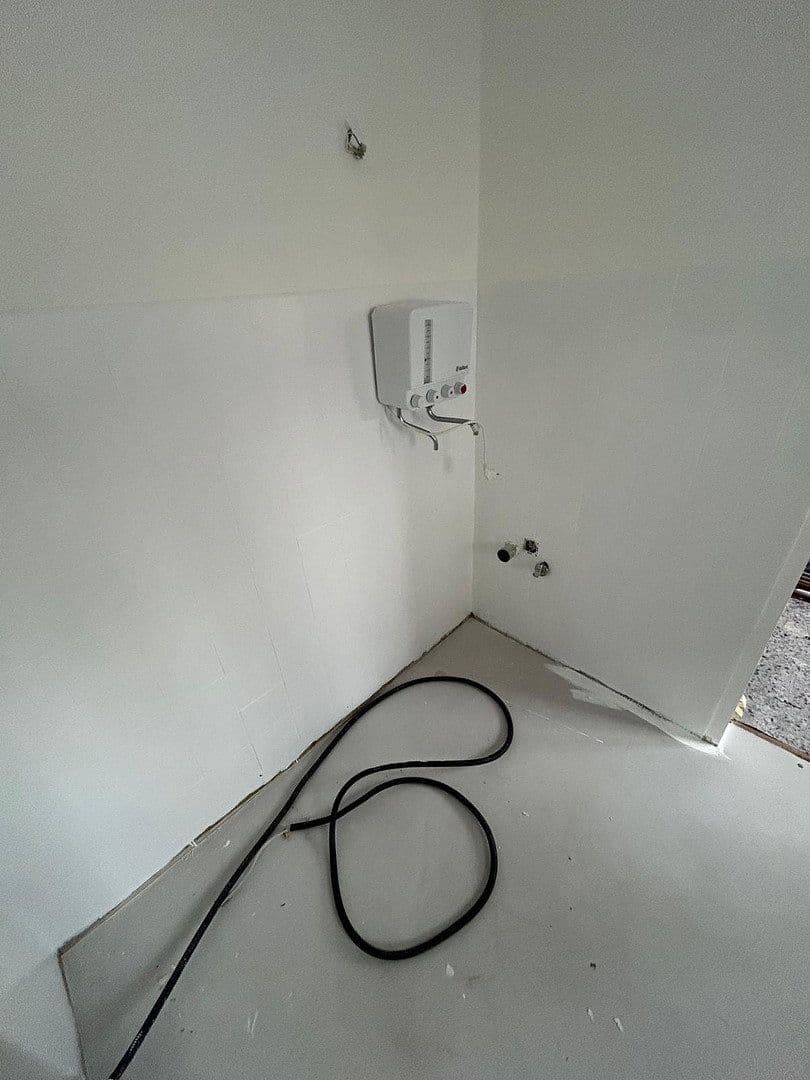 Prenájom bytu 4-izbový 105 m², Brakerstr. 17, Bielefeld, Severné Porýnie - Westfálsko Prenájom bytu 4-izbový 105 m², Brakerstr. 17, Bielefeld, Severné Porýnie - Westfálsko