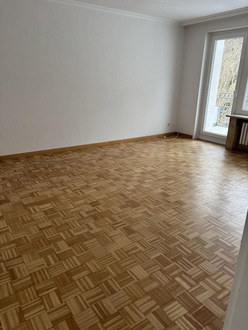 Prenájom bytu 4-izbový 87 m², Pinneberger Straße 55b, Wedel, Šlezvicko-Holštajnsko Prenájom bytu 4-izbový 87 m², Pinneberger Straße 55b, Wedel, Šlezvicko-Holštajnsko