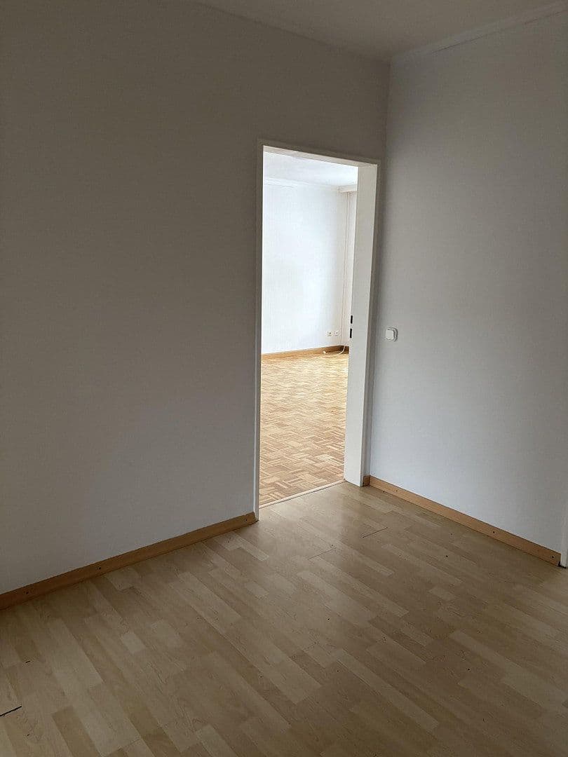 Prenájom bytu 4-izbový 87 m², Pinneberger Straße 55b, Wedel, Šlezvicko-Holštajnsko Prenájom bytu 4-izbový 87 m², Pinneberger Straße 55b, Wedel, Šlezvicko-Holštajnsko