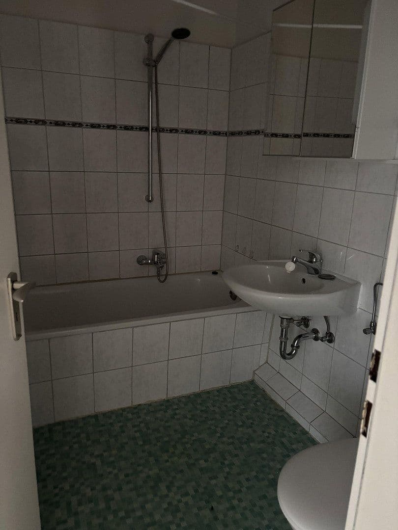 Prenájom bytu 4-izbový 87 m², Pinneberger Straße 55b, Wedel, Šlezvicko-Holštajnsko Prenájom bytu 4-izbový 87 m², Pinneberger Straße 55b, Wedel, Šlezvicko-Holštajnsko