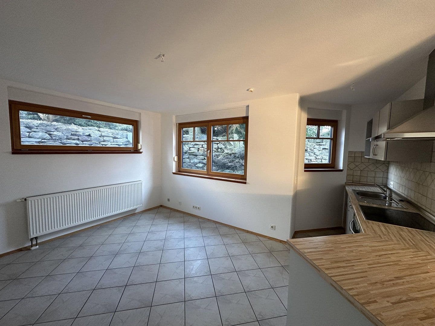 Predaj domu 310 m², pozemek 576 m², St. Leon-Rot, Bádensko-Wurttembersko Predaj domu 310 m², pozemek 576 m², St. Leon-Rot, Bádensko-Wurttembersko