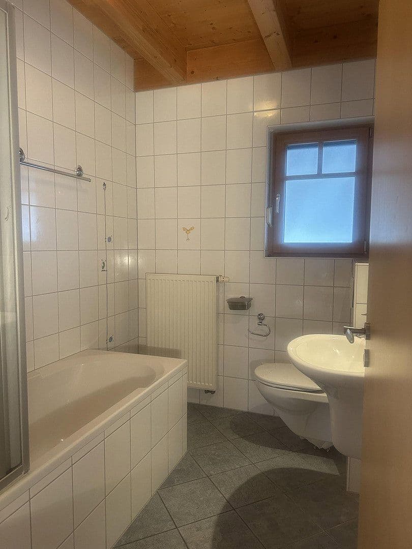 Predaj domu 310 m², pozemek 576 m², St. Leon-Rot, Bádensko-Wurttembersko Predaj domu 310 m², pozemek 576 m², St. Leon-Rot, Bádensko-Wurttembersko