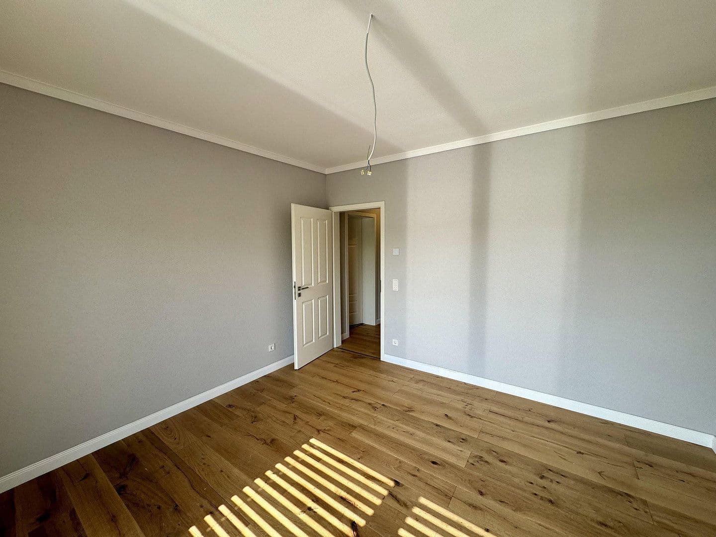 Predaj domu 150 m², pozemek 700 m², Buchen (Odenwald), Bádensko-Wurttembersko Predaj domu 150 m², pozemek 700 m², Buchen (Odenwald), Bádensko-Wurttembersko