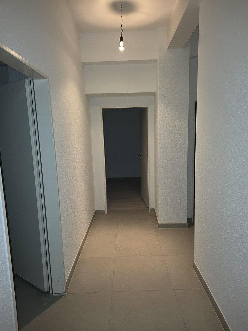 Predaj bytu 3-izbový 83 m², Huttropstr. 52, Essen, Severné Porýnie - Westfálsko Predaj bytu 3-izbový 83 m², Huttropstr. 52, Essen, Severné Porýnie - Westfálsko