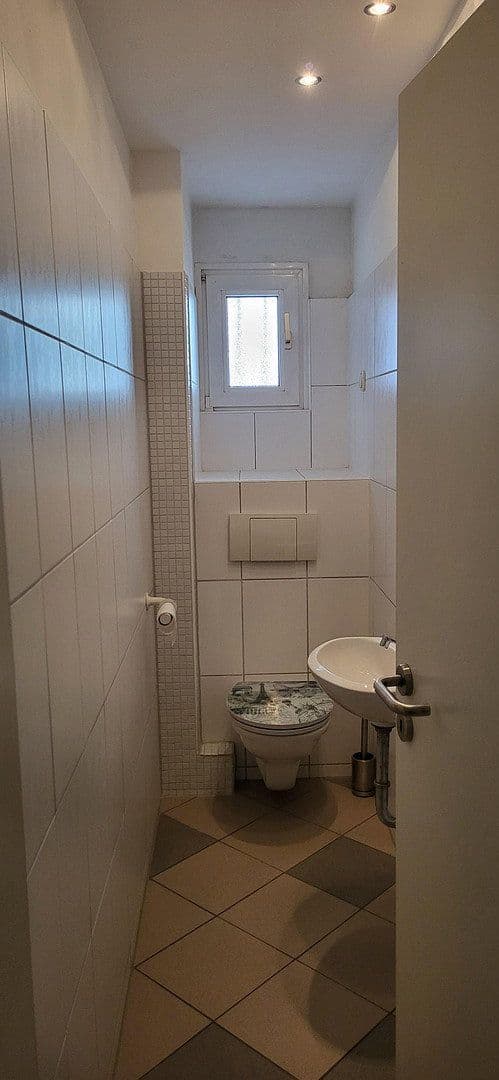 Predaj bytu 3-izbový 83 m², Huttropstr. 52, Essen, Severné Porýnie - Westfálsko Predaj bytu 3-izbový 83 m², Huttropstr. 52, Essen, Severné Porýnie - Westfálsko