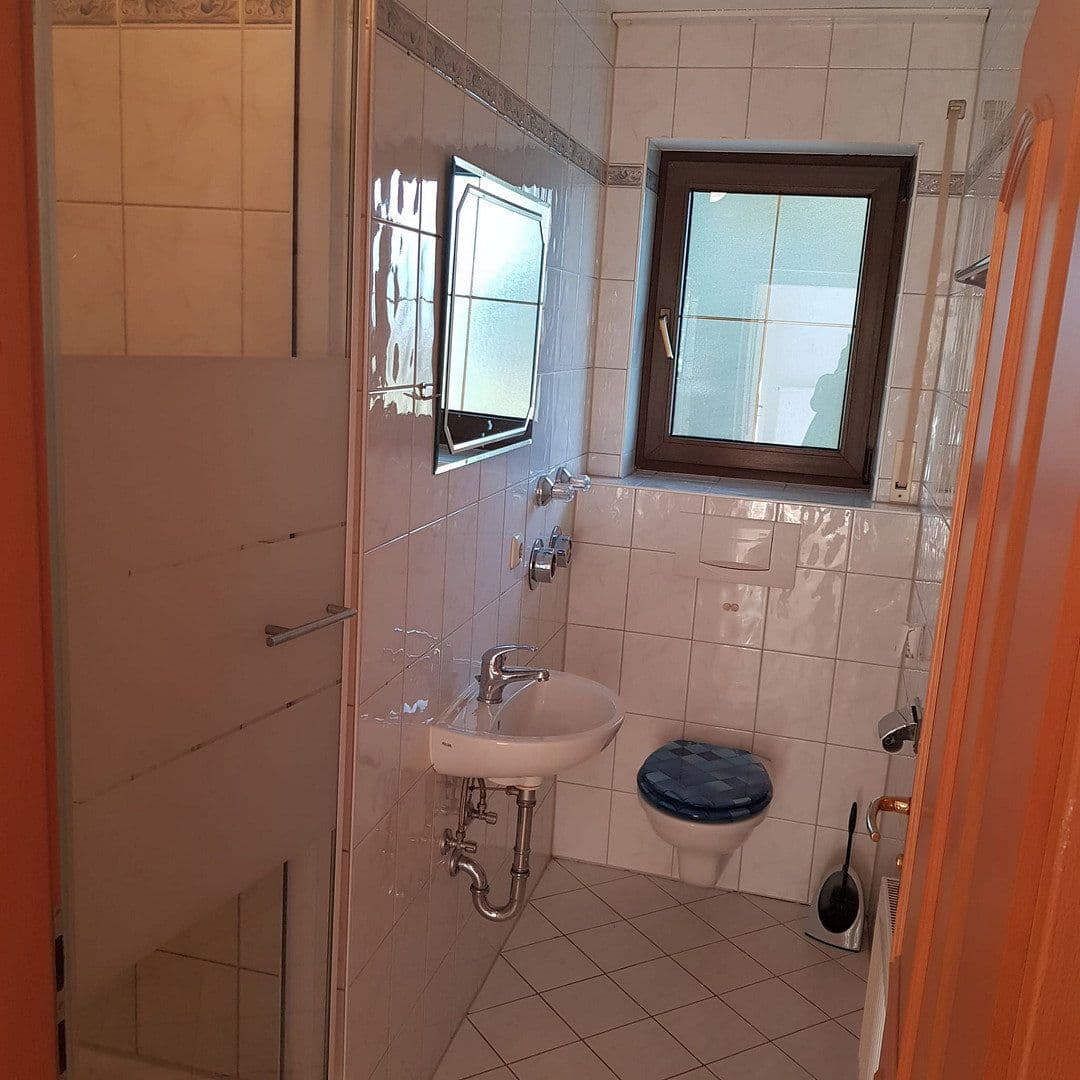 Prenájom bytu 3-izbový 82 m², Hinterm Hofanger, Taufkirchen, Bavorsko Prenájom bytu 3-izbový 82 m², Hinterm Hofanger, Taufkirchen, Bavorsko