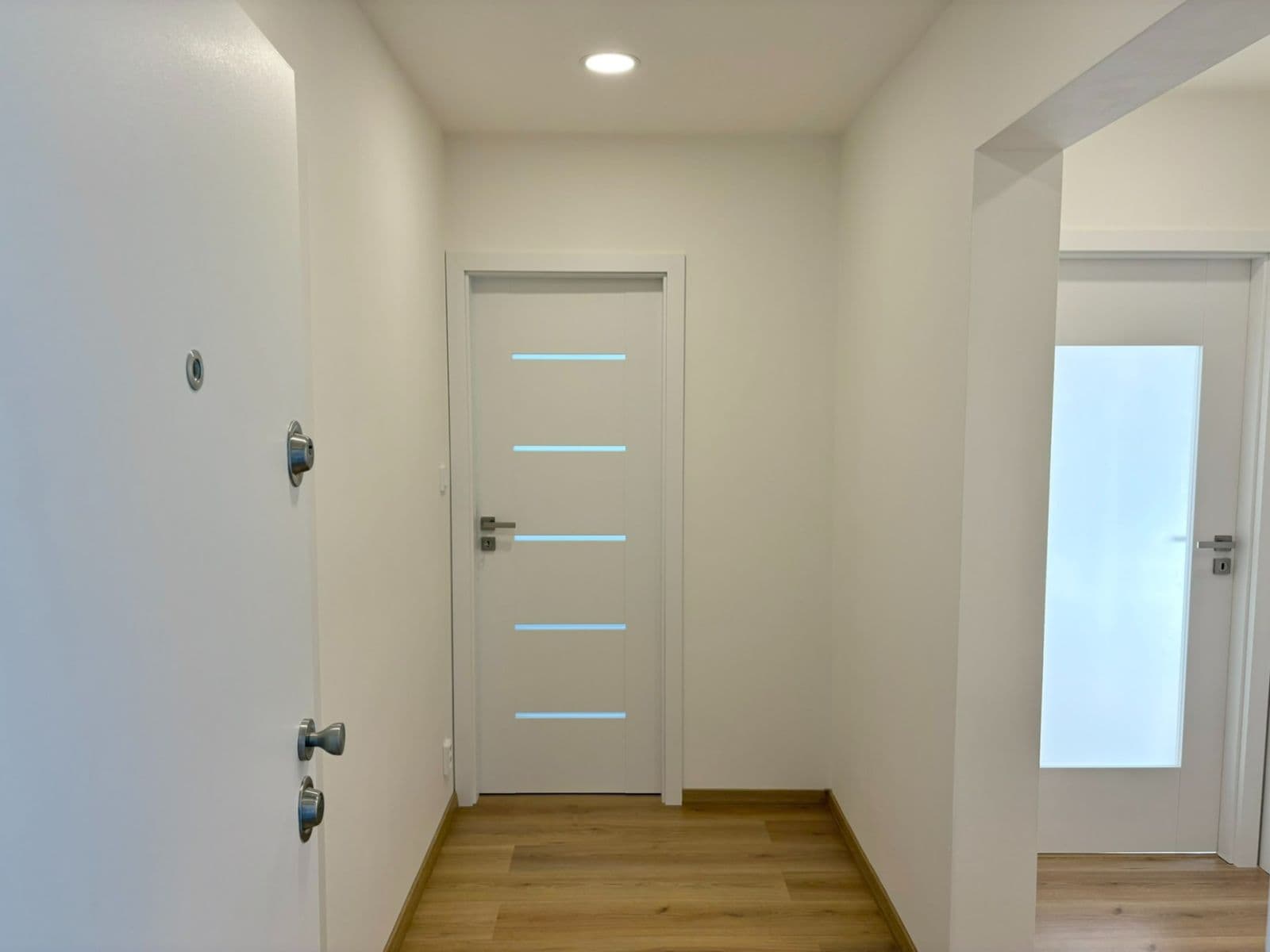 Predaj bytu 3-izbový 67 m², Chabařovická, Praha, Praha Predaj bytu 3-izbový 67 m², Chabařovická, Praha, Praha