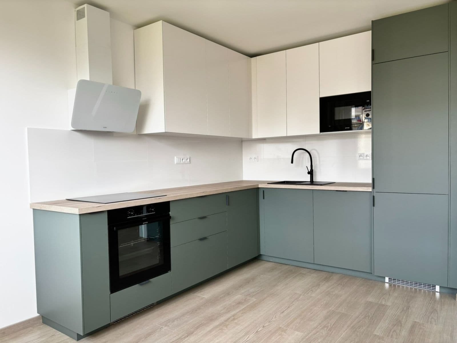 Predaj bytu 3-izbový 67 m², Chabařovická, Praha, Praha Predaj bytu 3-izbový 67 m², Chabařovická, Praha, Praha