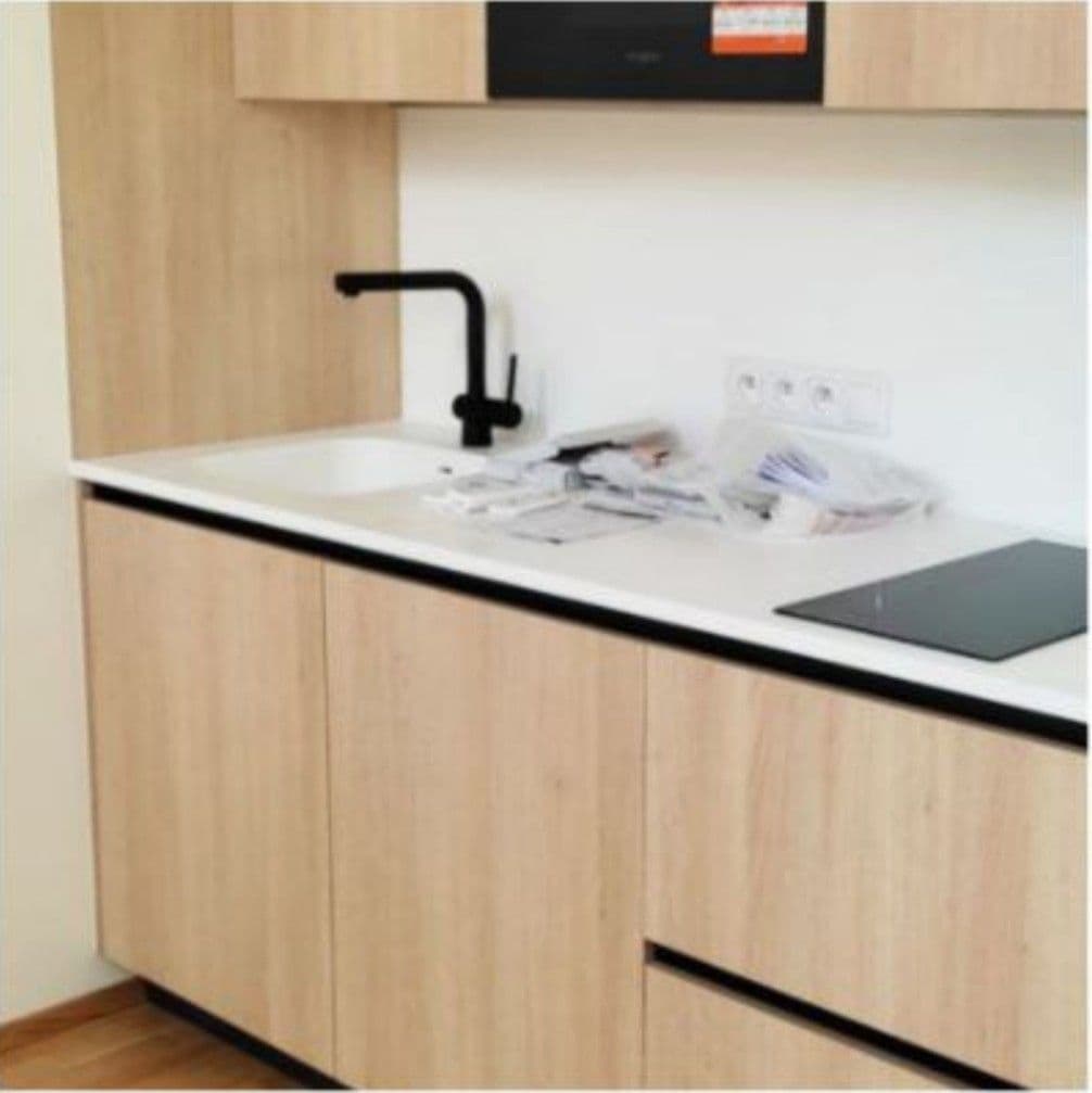 Prenájom bytu 1-izbový 25 m², Tyršova, Praha, Praha Prenájom bytu 1-izbový 25 m², Tyršova, Praha, Praha