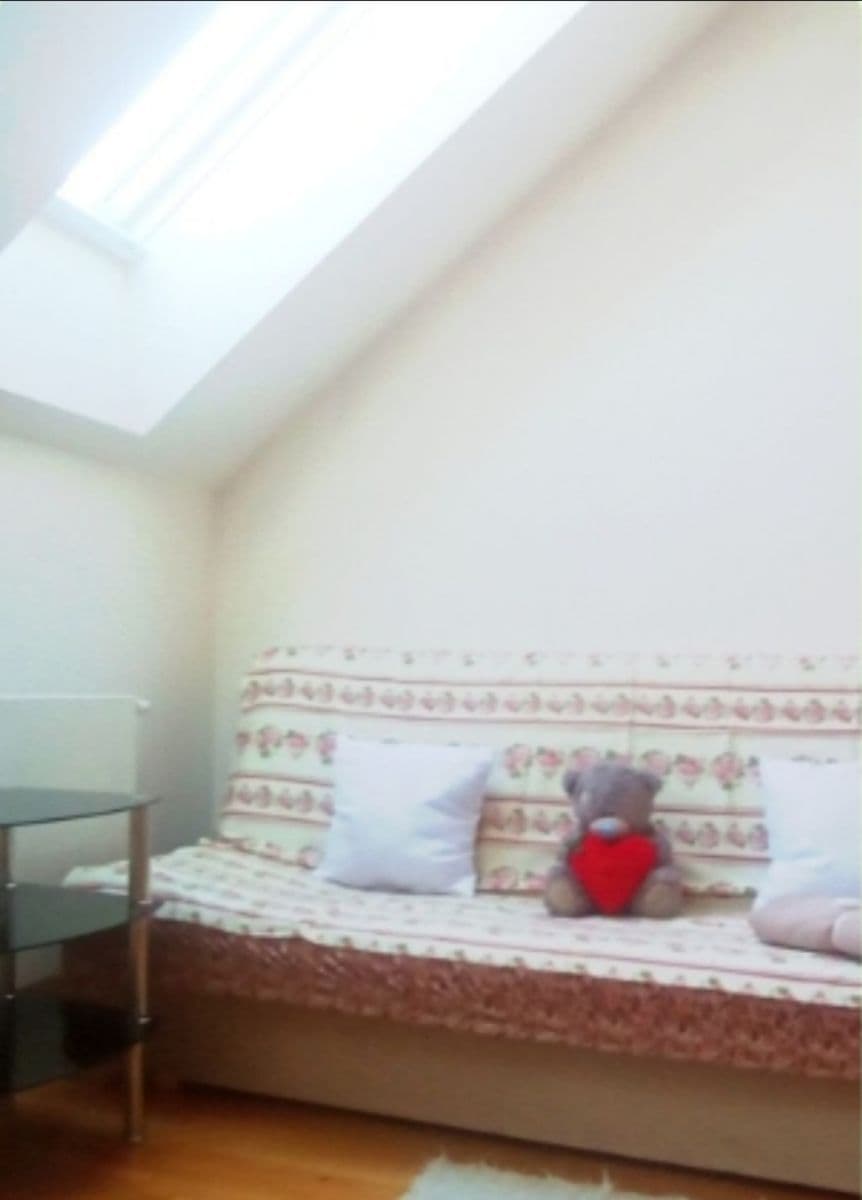 Prenájom bytu 1-izbový 25 m², Tyršova, Praha, Praha Prenájom bytu 1-izbový 25 m², Tyršova, Praha, Praha