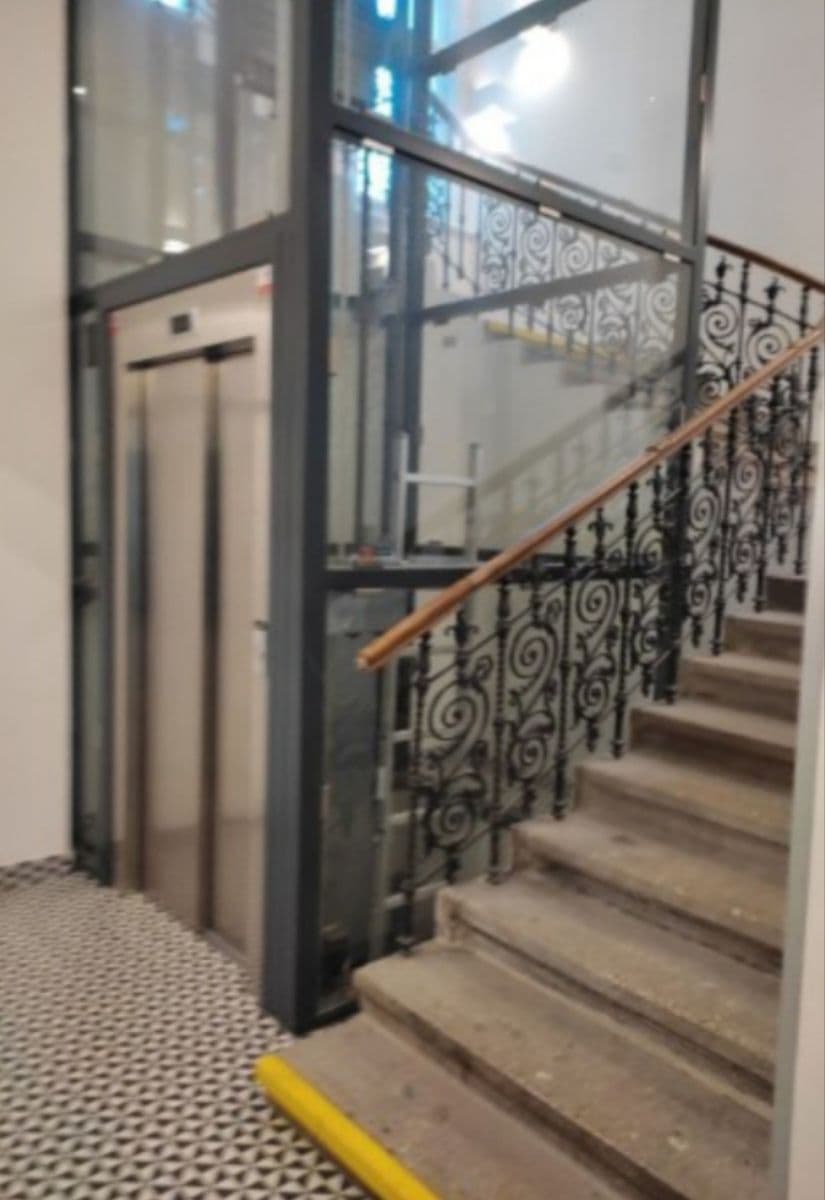 Prenájom bytu 1-izbový 25 m², Tyršova, Praha, Praha Prenájom bytu 1-izbový 25 m², Tyršova, Praha, Praha