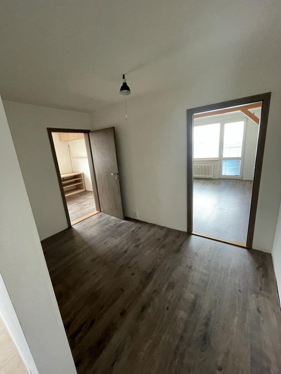 Predaj bytu 3-izbový 72 m², Smetanova, Chodov, Karlovarský kraj Predaj bytu 3-izbový 72 m², Smetanova, Chodov, Karlovarský kraj