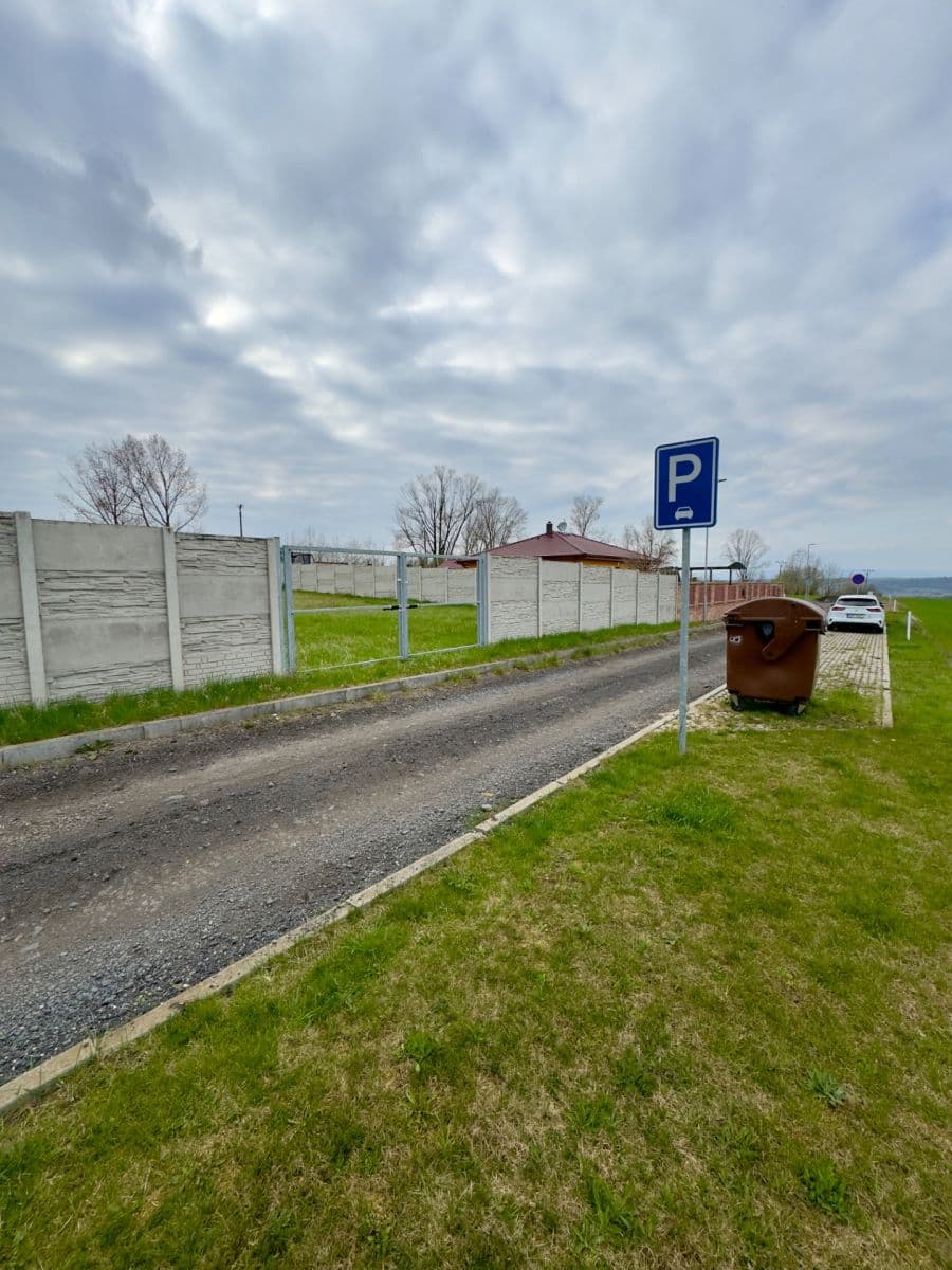 Predaj pozemku 1.369 m², Žatec, Ústecký kraj Predaj pozemku 1.369 m², Žatec, Ústecký kraj