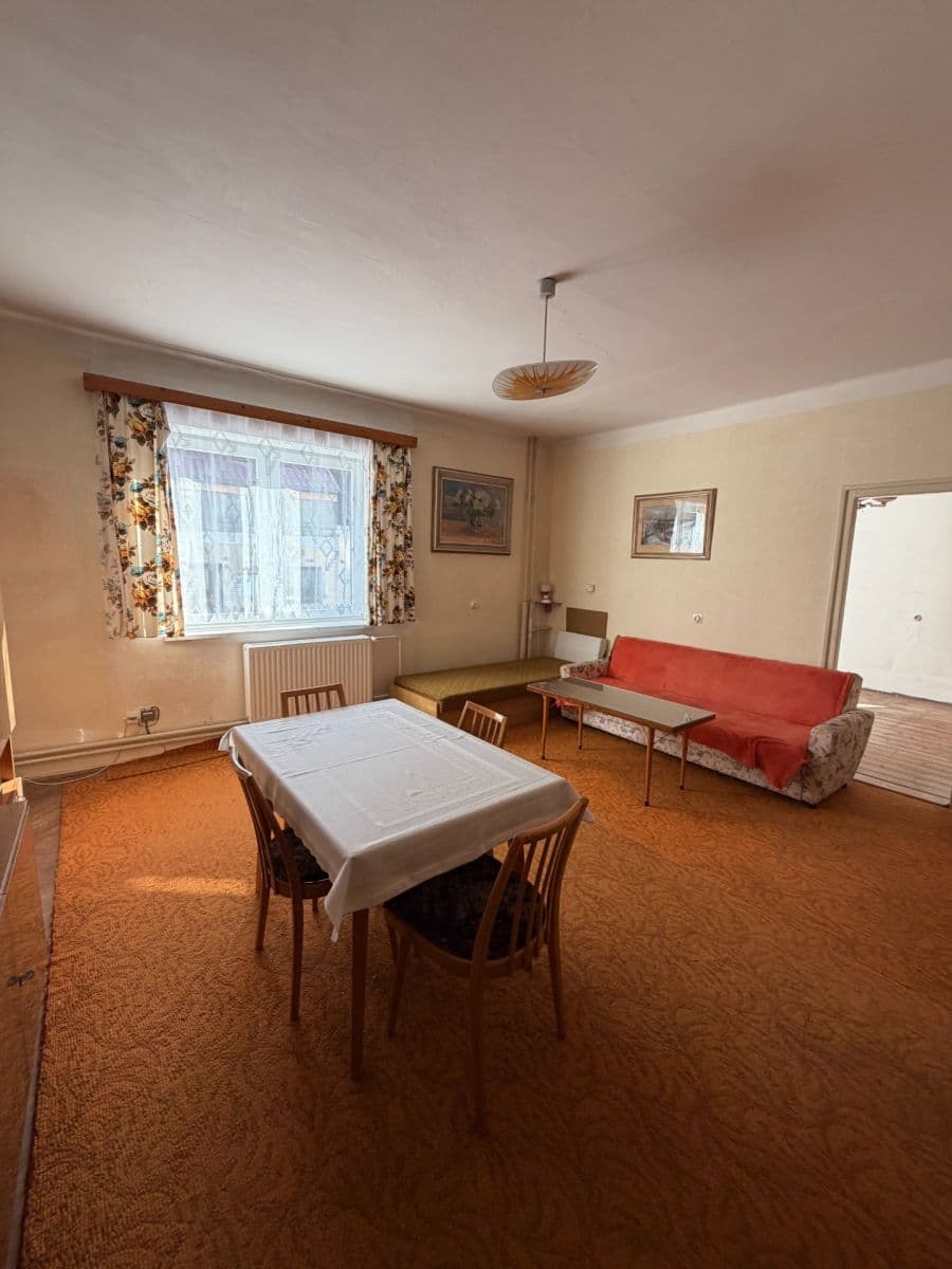 Predaj domu 156 m², pozemek 812 m², Bydlinského, Sezimovo Ústí, Jihočeský kraj Predaj domu 156 m², pozemek 812 m², Bydlinského, Sezimovo Ústí, Jihočeský kraj