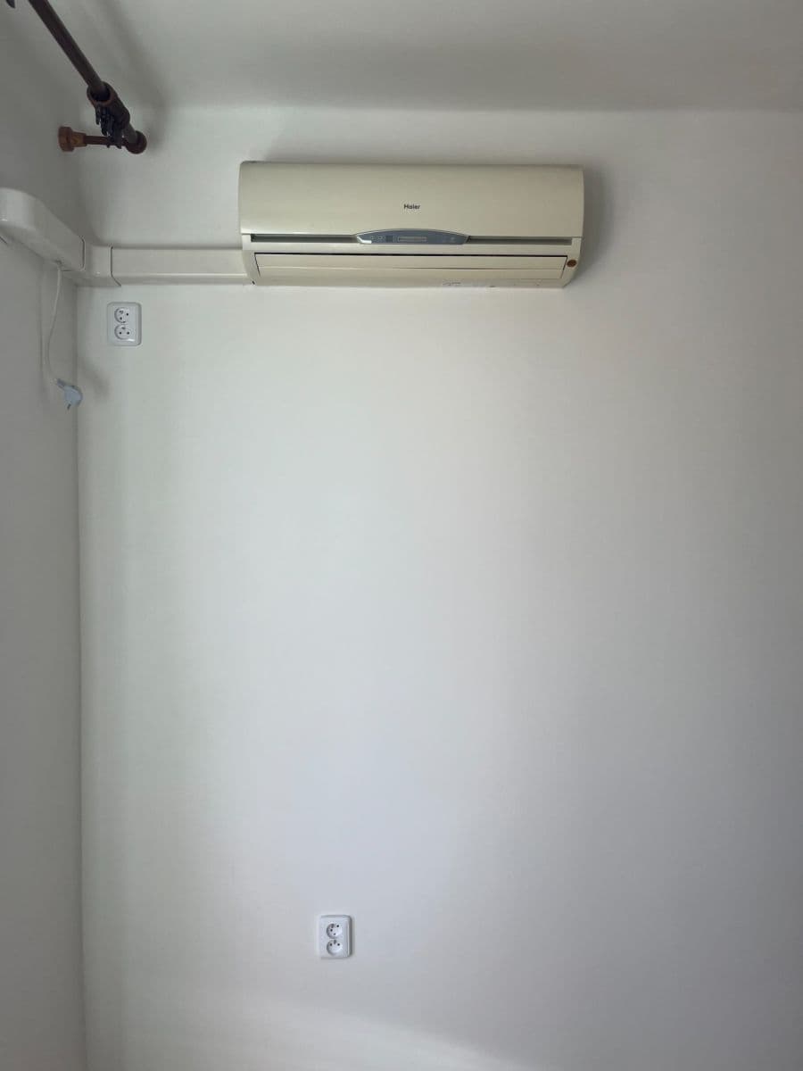 Prenájom bytu 2-izbový 49 m², Sadská, Praha, Praha Prenájom bytu 2-izbový 49 m², Sadská, Praha, Praha