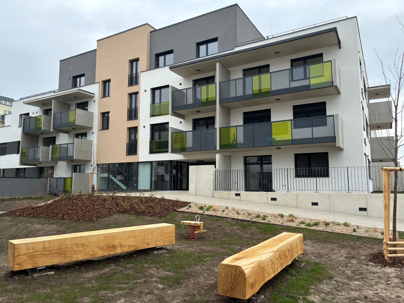 Prenájom bytu 1-izbový 27 m², Nebřenická, Praha, Praha Prenájom bytu 1-izbový 27 m², Nebřenická, Praha, Praha