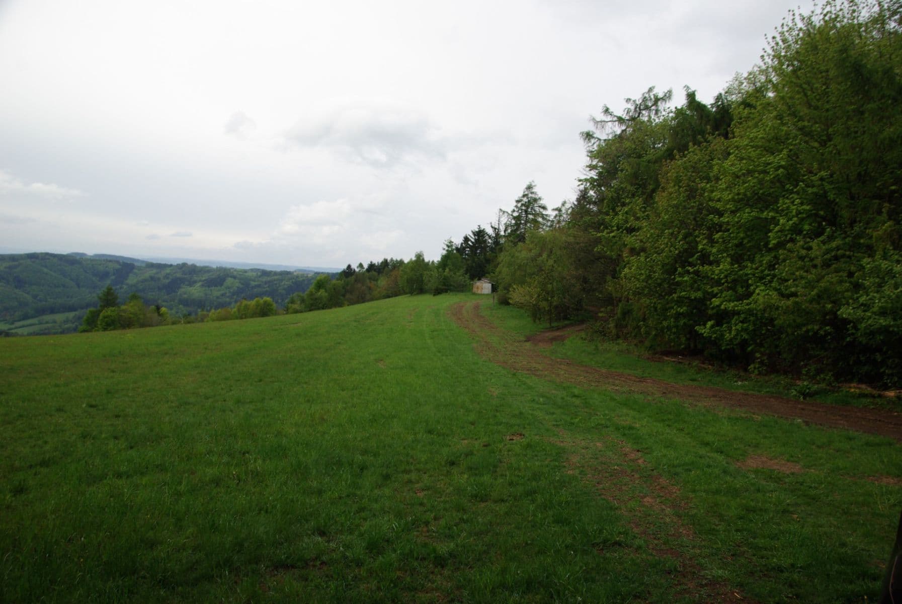 Predaj pozemku 18.568 m², Jakubovice, Olomoucký kraj Predaj pozemku 18.568 m², Jakubovice, Olomoucký kraj