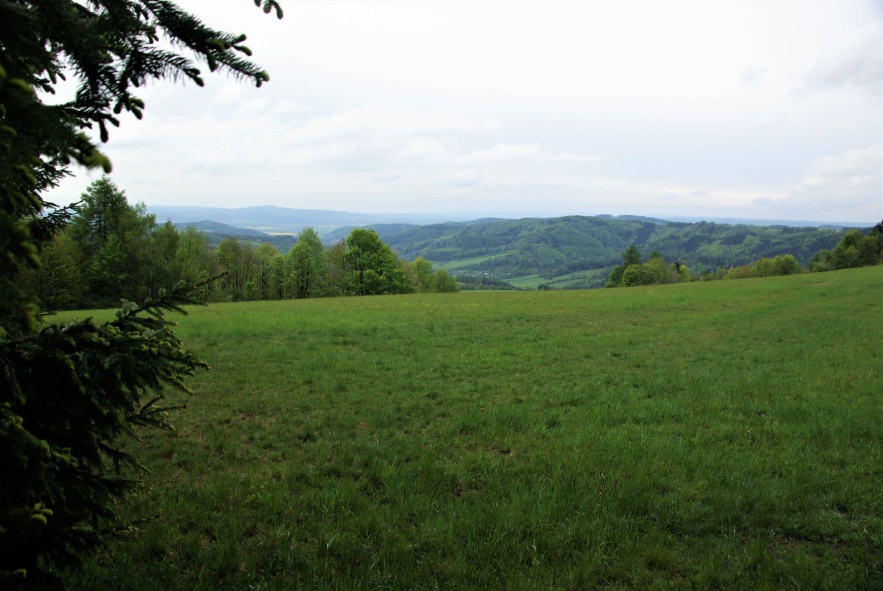 Predaj pozemku 18.568 m², Jakubovice, Olomoucký kraj Predaj pozemku 18.568 m², Jakubovice, Olomoucký kraj