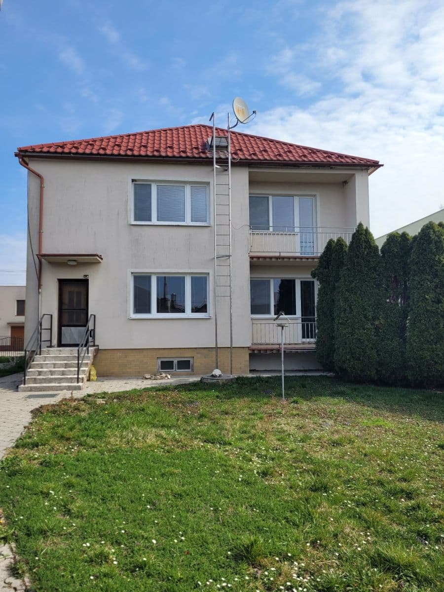 Prenájom domu 200 m², pozemek 573 m², Jablonica, Trnavský kraj Prenájom domu 200 m², pozemek 573 m², Jablonica, Trnavský kraj