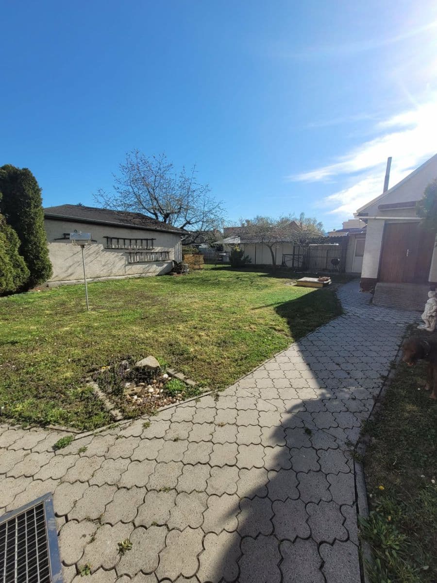 Prenájom domu 200 m², pozemek 573 m², Jablonica, Trnavský kraj Prenájom domu 200 m², pozemek 573 m², Jablonica, Trnavský kraj