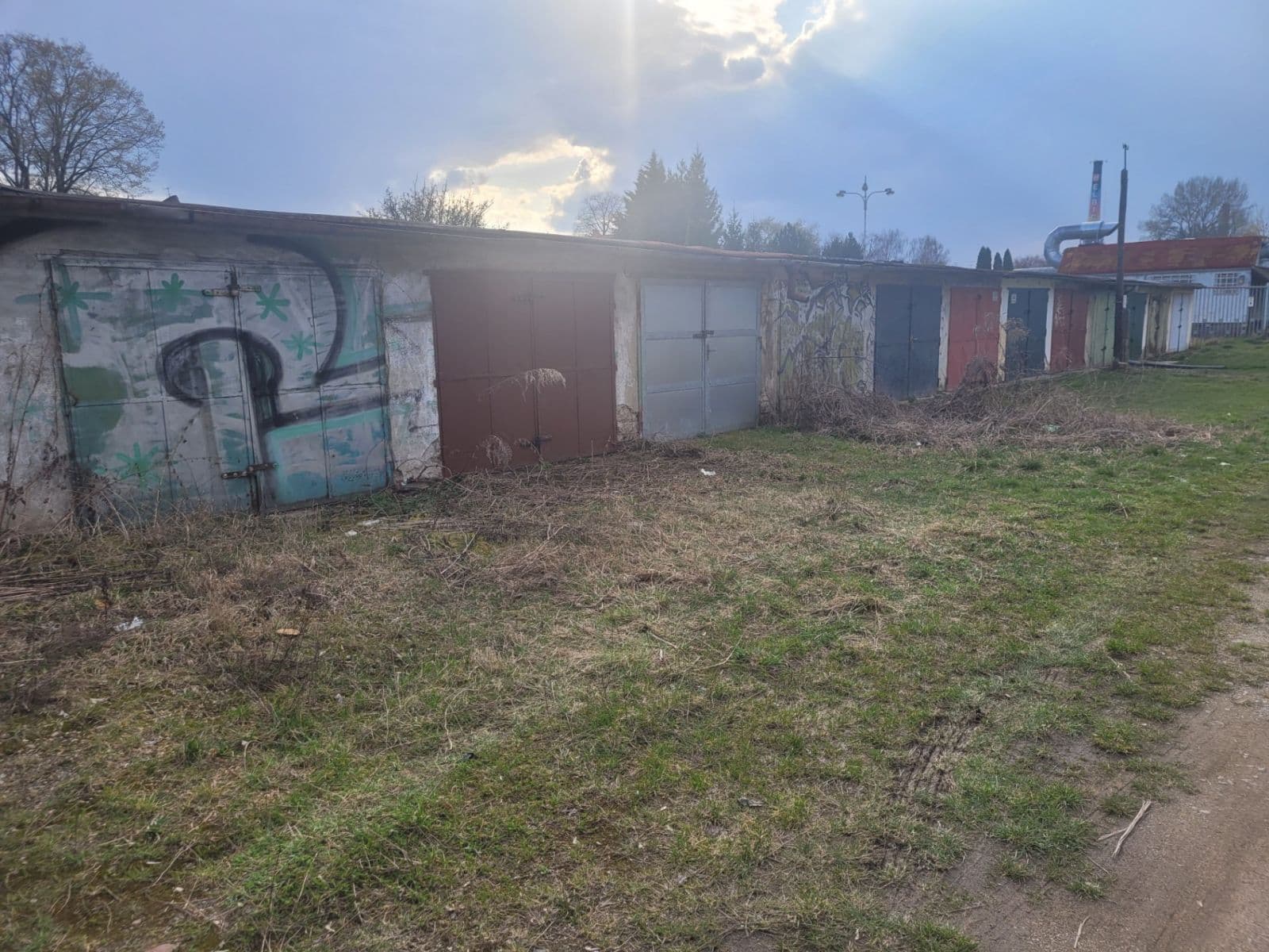 Predaj garáže 18 m², Brno, Jihomoravský kraj Predaj garáže 18 m², Brno, Jihomoravský kraj
