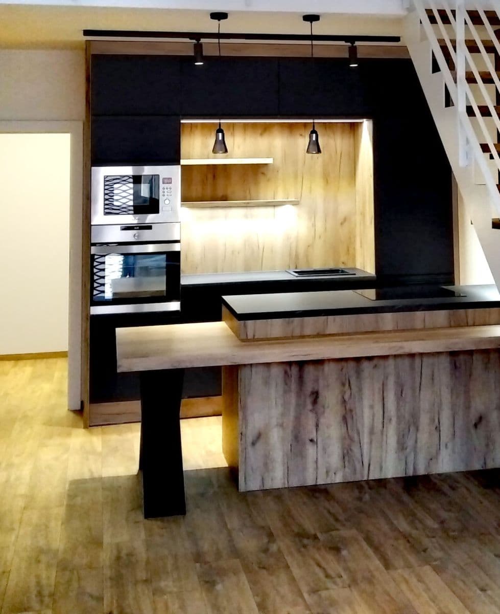 Prenájom bytu 2-izbový 48 m², Zlín, Zlínský kraj Prenájom bytu 2-izbový 48 m², Zlín, Zlínský kraj