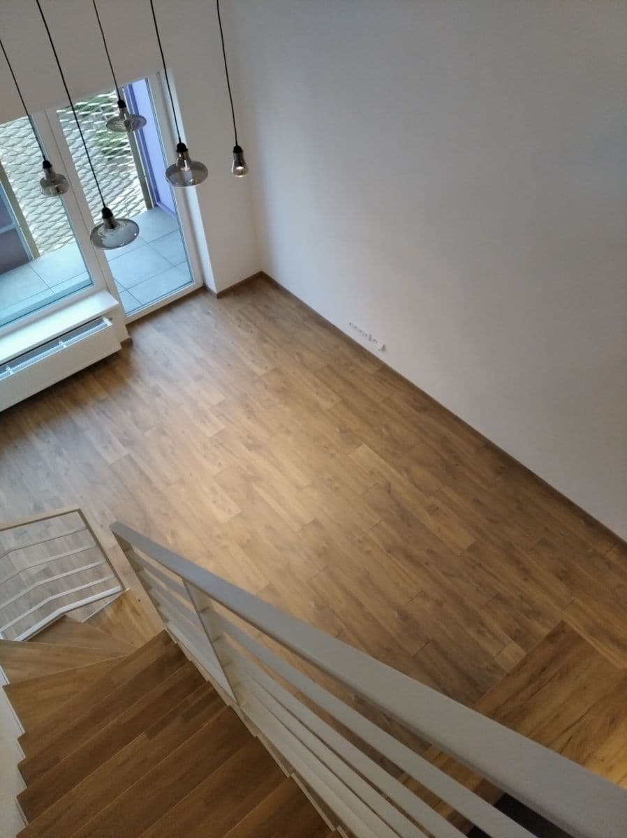 Prenájom bytu 2-izbový 48 m², Zlín, Zlínský kraj Prenájom bytu 2-izbový 48 m², Zlín, Zlínský kraj