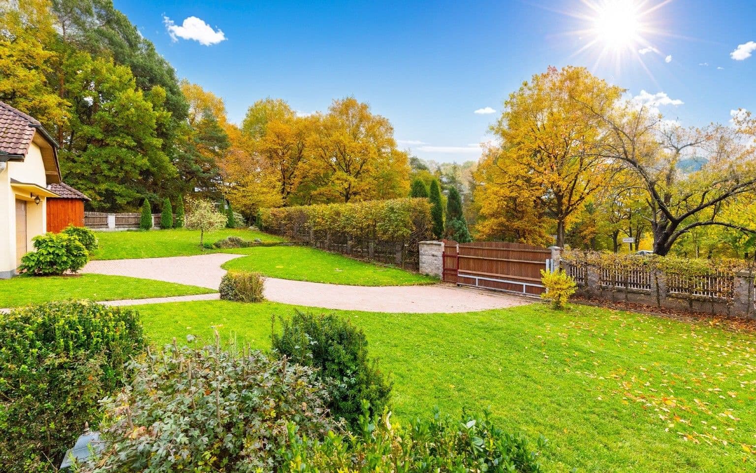 Predaj domu 264 m², pozemek 1.343 m², Benešov, Středočeský kraj Predaj domu 264 m², pozemek 1.343 m², Benešov, Středočeský kraj