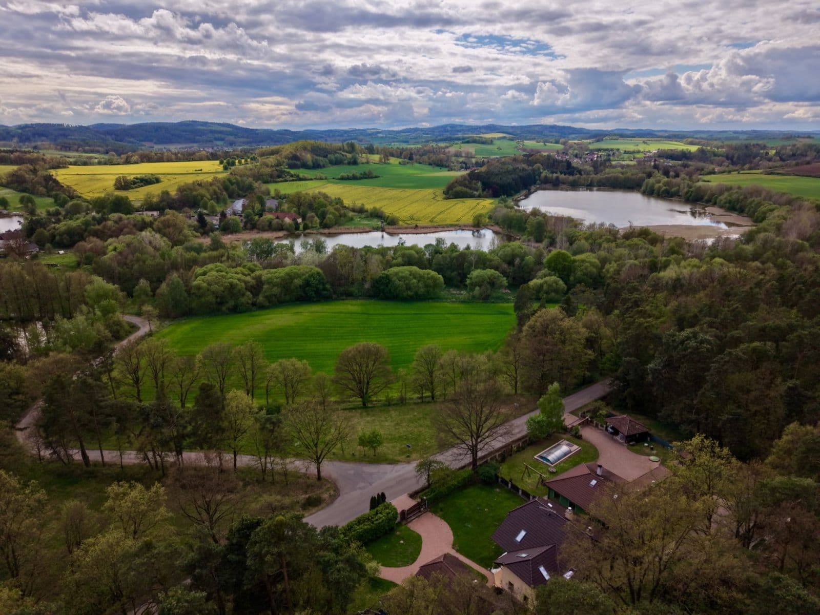 Predaj domu 264 m², pozemek 1.343 m², Benešov, Středočeský kraj Predaj domu 264 m², pozemek 1.343 m², Benešov, Středočeský kraj