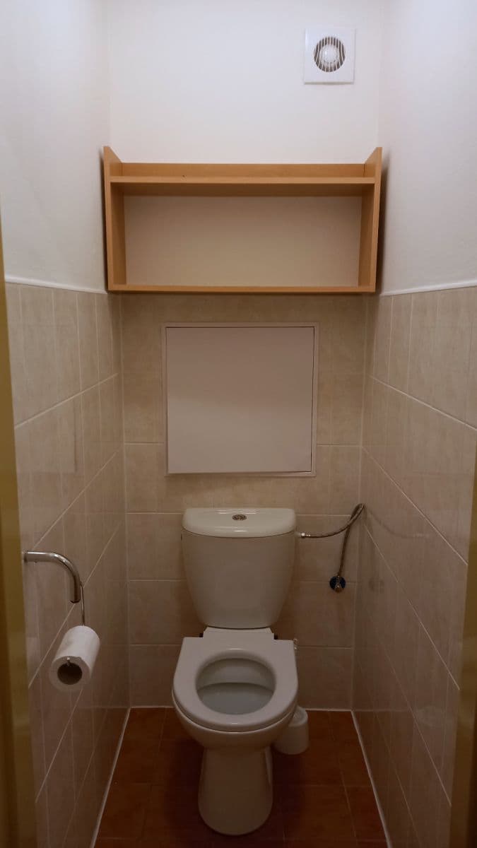 Prenájom bytu 3-izbový 68 m², Nad Štolami, Odolena Voda, Středočeský kraj Prenájom bytu 3-izbový 68 m², Nad Štolami, Odolena Voda, Středočeský kraj