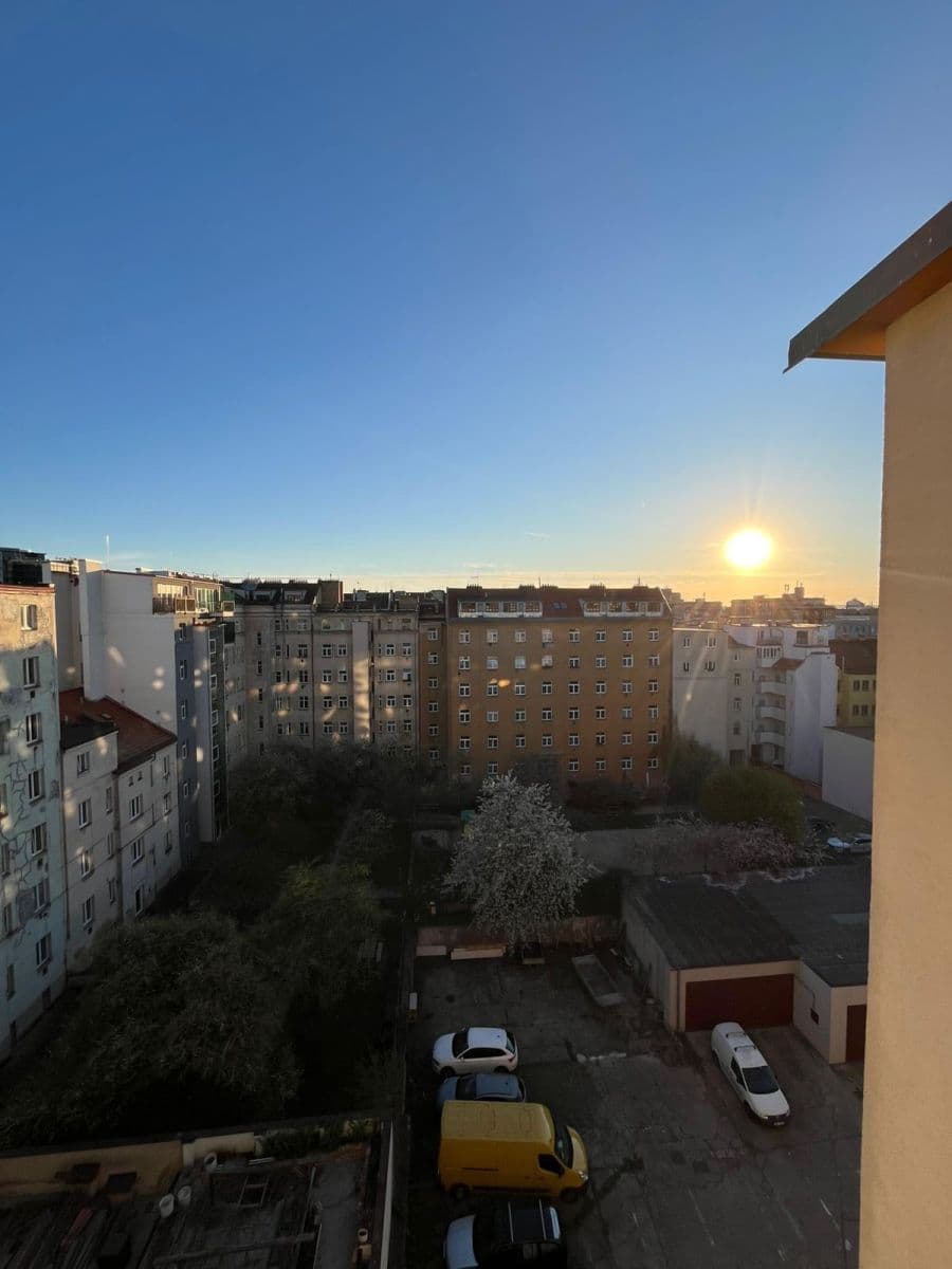 Prenájom bytu 1-izbový 30 m², U Skládky, Praha, Praha Prenájom bytu 1-izbový 30 m², U Skládky, Praha, Praha