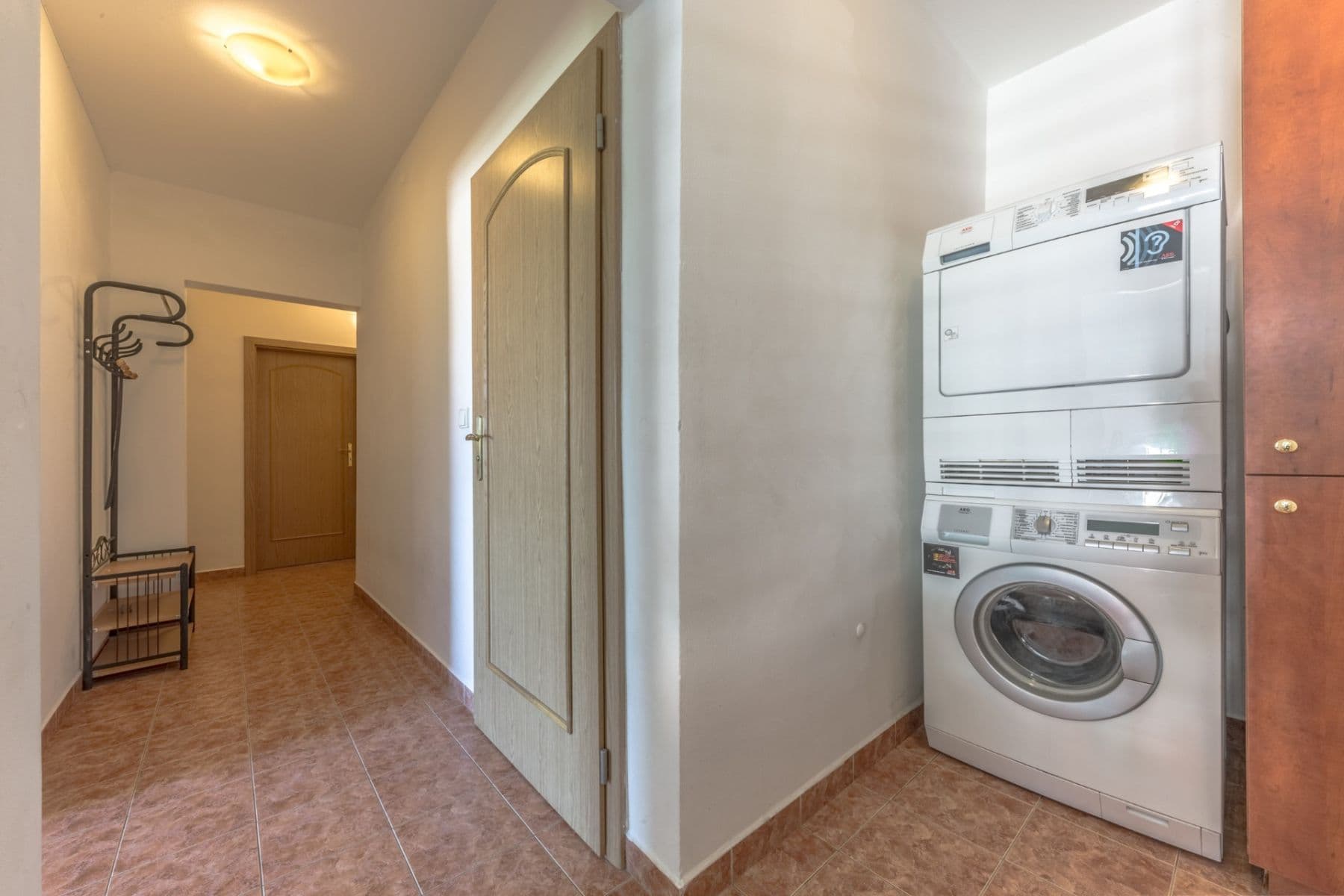 Predaj bytu 4-izbový 83 m², Ke Stadionu, Praha, Praha Predaj bytu 4-izbový 83 m², Ke Stadionu, Praha, Praha