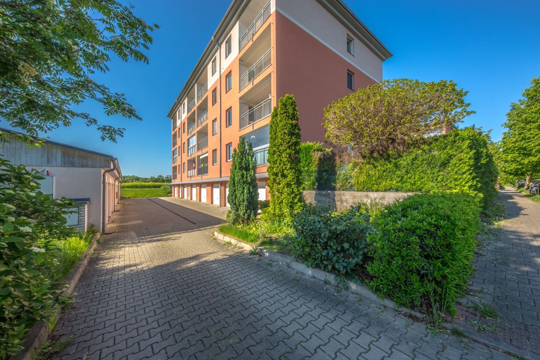 Predaj bytu 4-izbový 83 m², Ke Stadionu, Praha, Praha Predaj bytu 4-izbový 83 m², Ke Stadionu, Praha, Praha