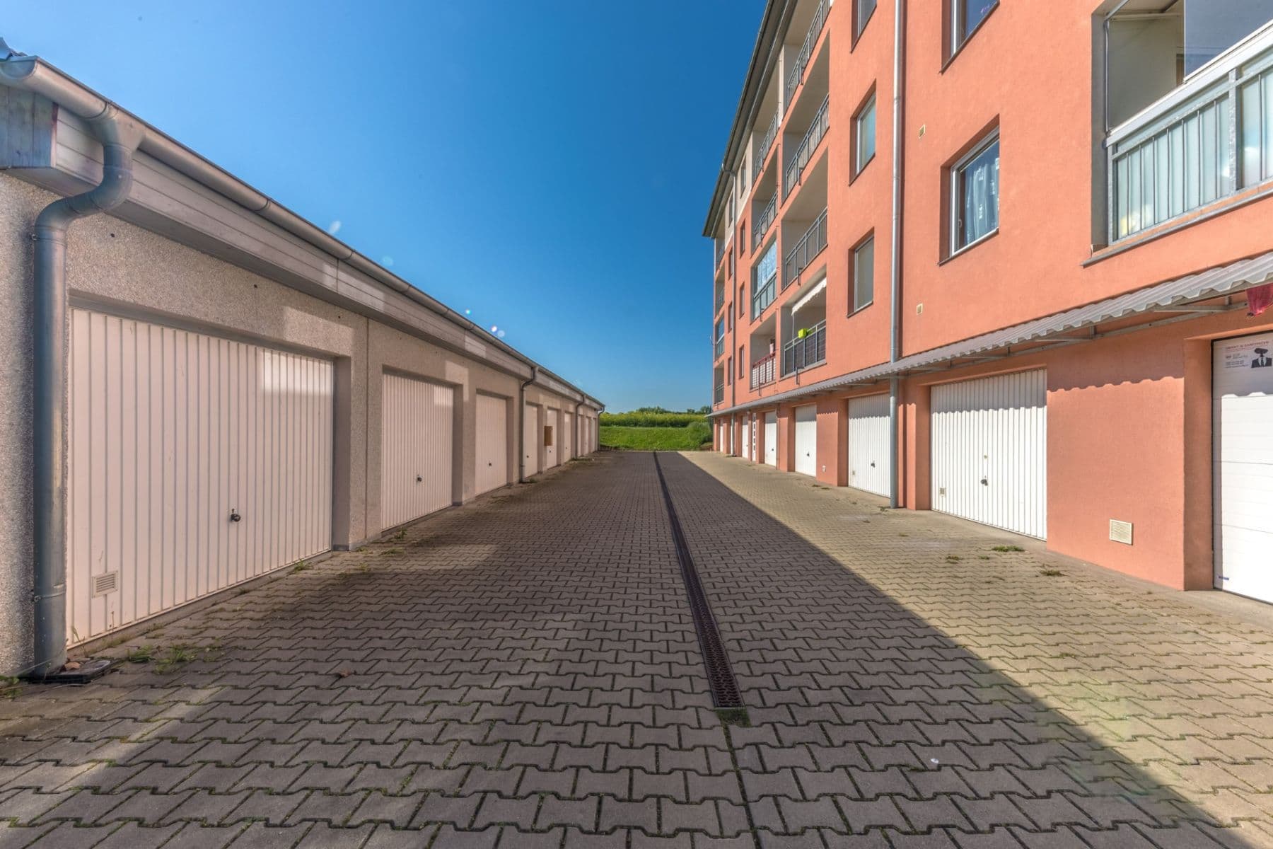 Predaj bytu 4-izbový 83 m², Ke Stadionu, Praha, Praha Predaj bytu 4-izbový 83 m², Ke Stadionu, Praha, Praha