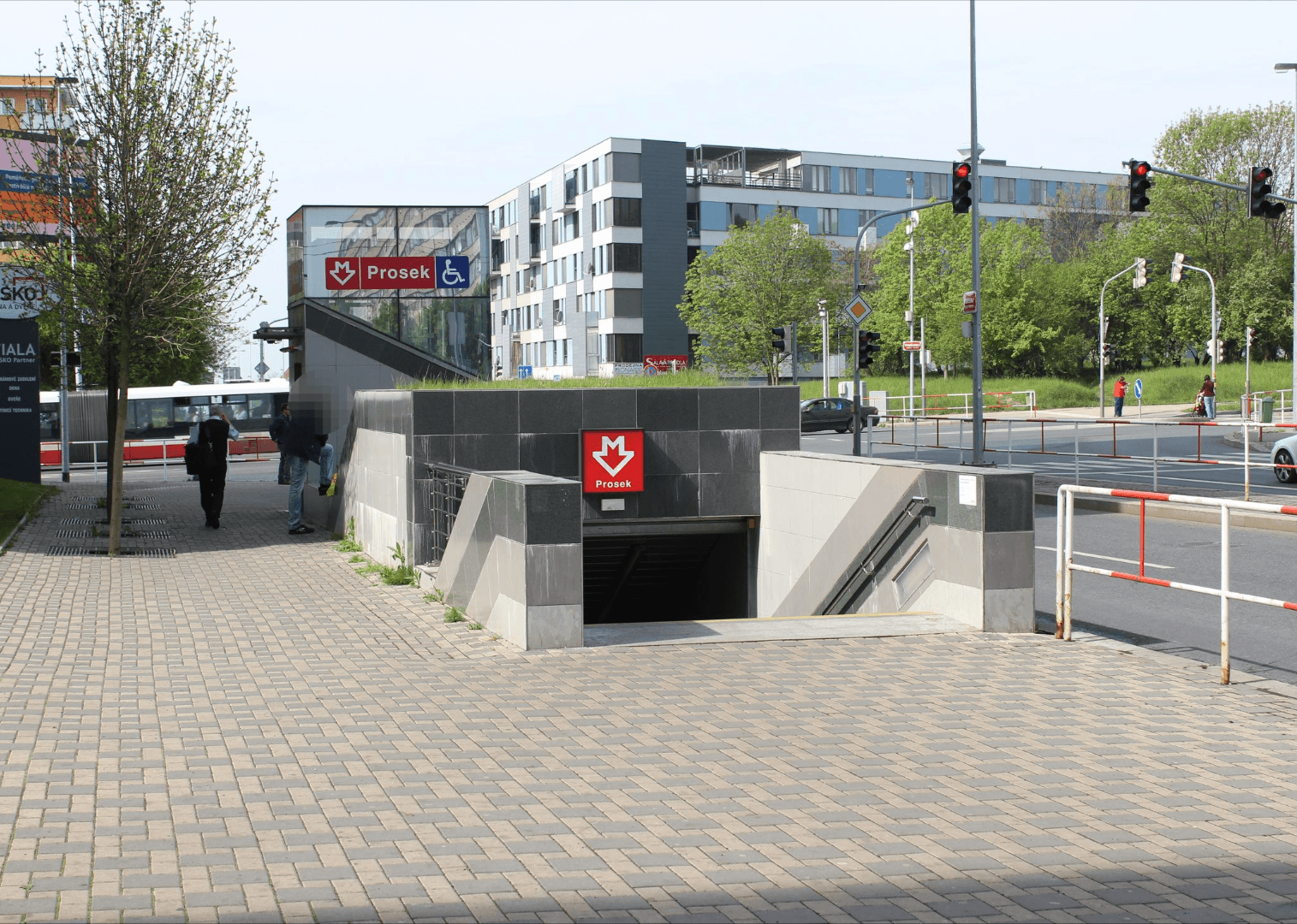 Prenájom bytu 6-izbový 130 m², Veltruská, Praha, Praha Prenájom bytu 6-izbový 130 m², Veltruská, Praha, Praha