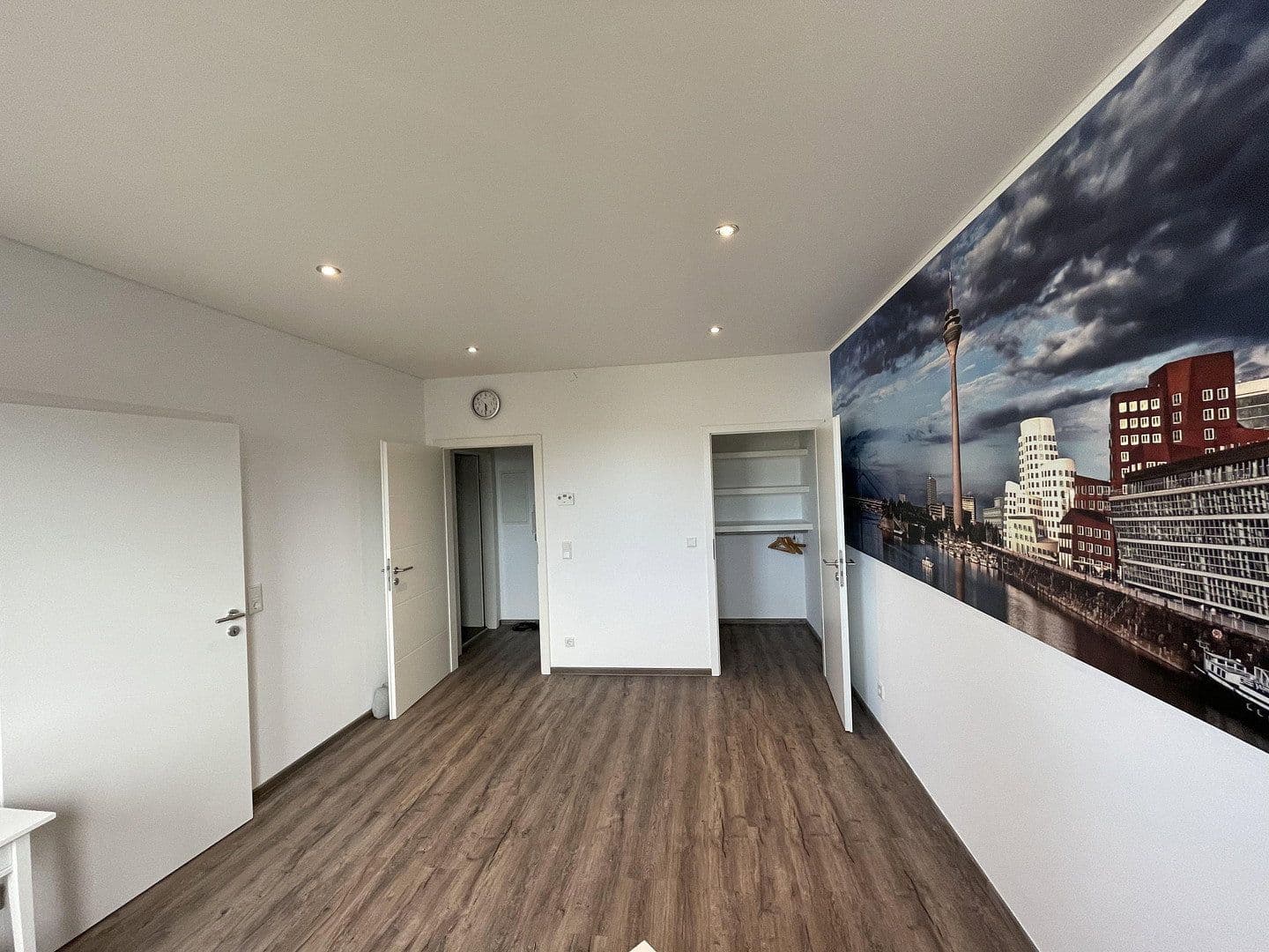 Predaj bytu 1-izbový 32 m², Aachenerstr. 157, Düsseldorf, Severné Porýnie - Westfálsko Predaj bytu 1-izbový 32 m², Aachenerstr. 157, Düsseldorf, Severné Porýnie - Westfálsko