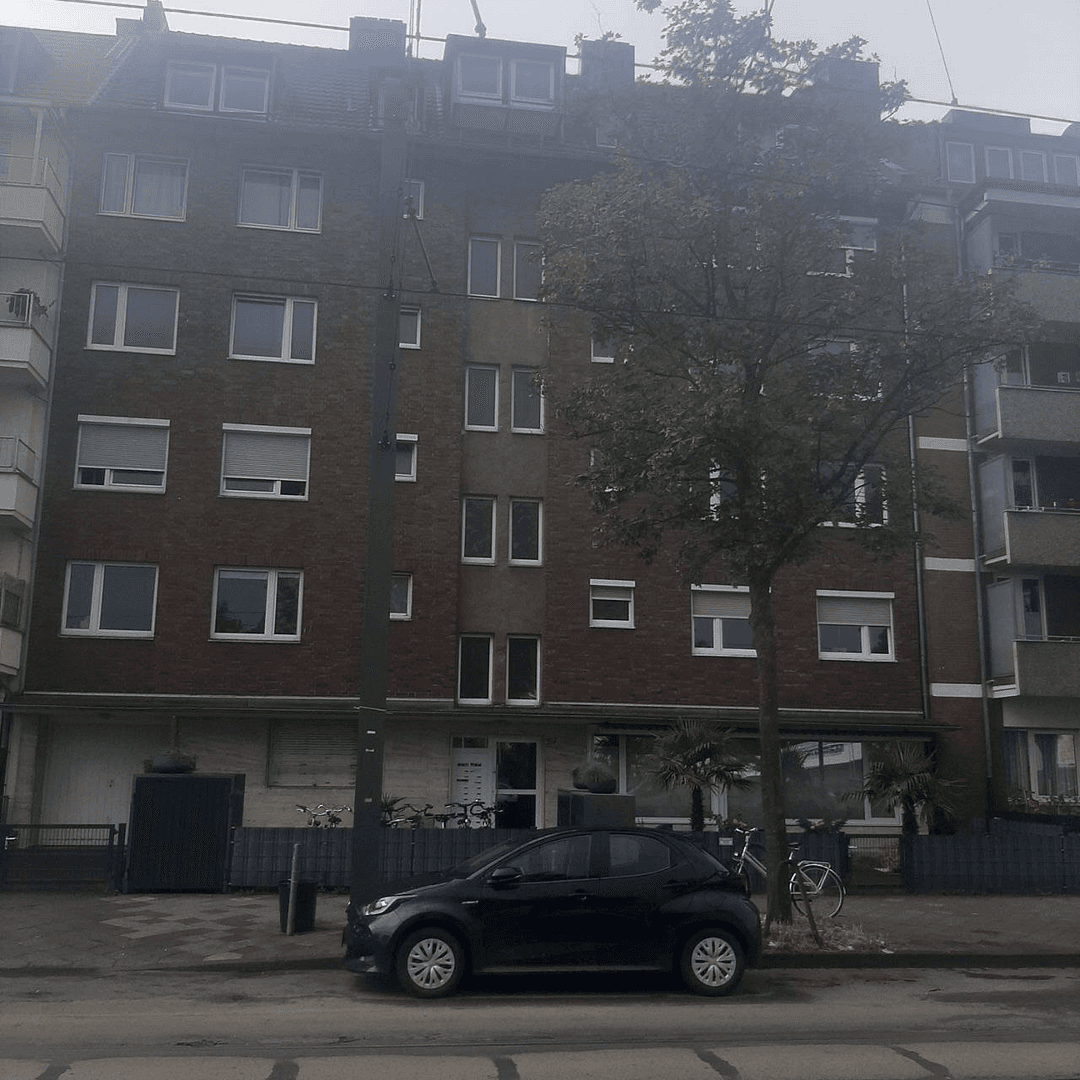 Predaj bytu 1-izbový 32 m², Aachenerstr. 157, Düsseldorf, Severné Porýnie - Westfálsko Predaj bytu 1-izbový 32 m², Aachenerstr. 157, Düsseldorf, Severné Porýnie - Westfálsko