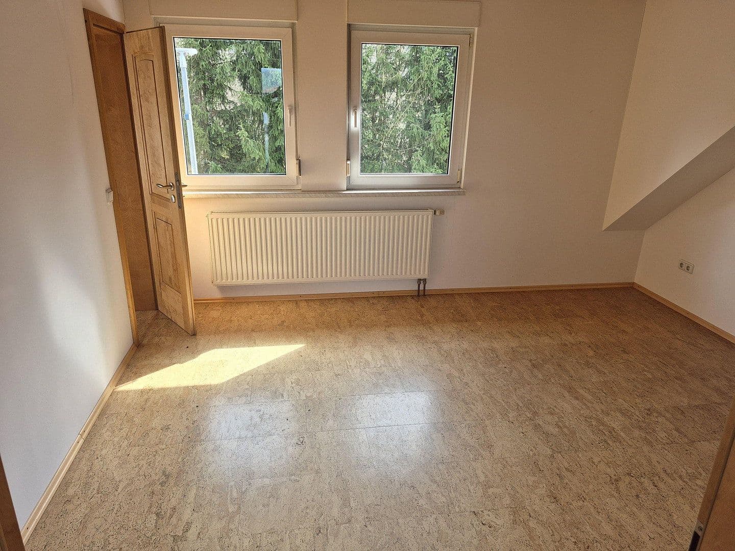 Prenájom bytu 5-izbový 106 m², Pezoldstraße 28, Gößweinstein, Bavorsko Prenájom bytu 5-izbový 106 m², Pezoldstraße 28, Gößweinstein, Bavorsko