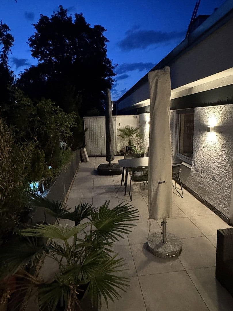 Predaj bytu 3-izbový 102 m², München, Bavorsko Predaj bytu 3-izbový 102 m², München, Bavorsko