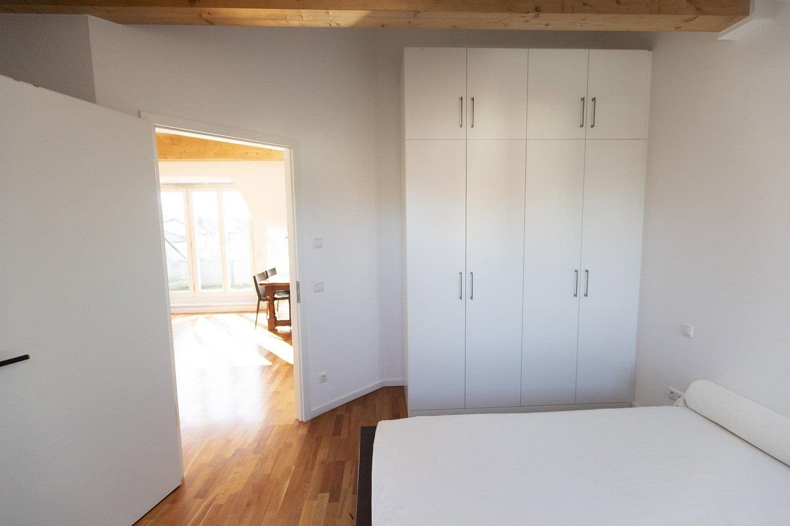 Prenájom bytu 3-izbový 90 m², Forstenrieder Allee 194, München, Bavorsko Prenájom bytu 3-izbový 90 m², Forstenrieder Allee 194, München, Bavorsko