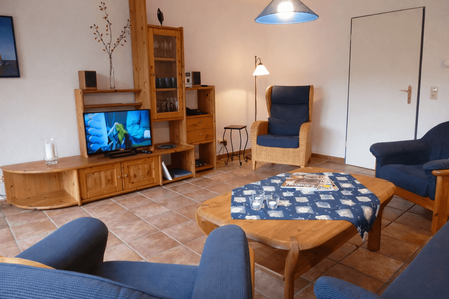 Predaj domu 80 m², pozemek 137 m², Hollwert 33b, Varel, Dolné Sasko Predaj domu 80 m², pozemek 137 m², Hollwert 33b, Varel, Dolné Sasko