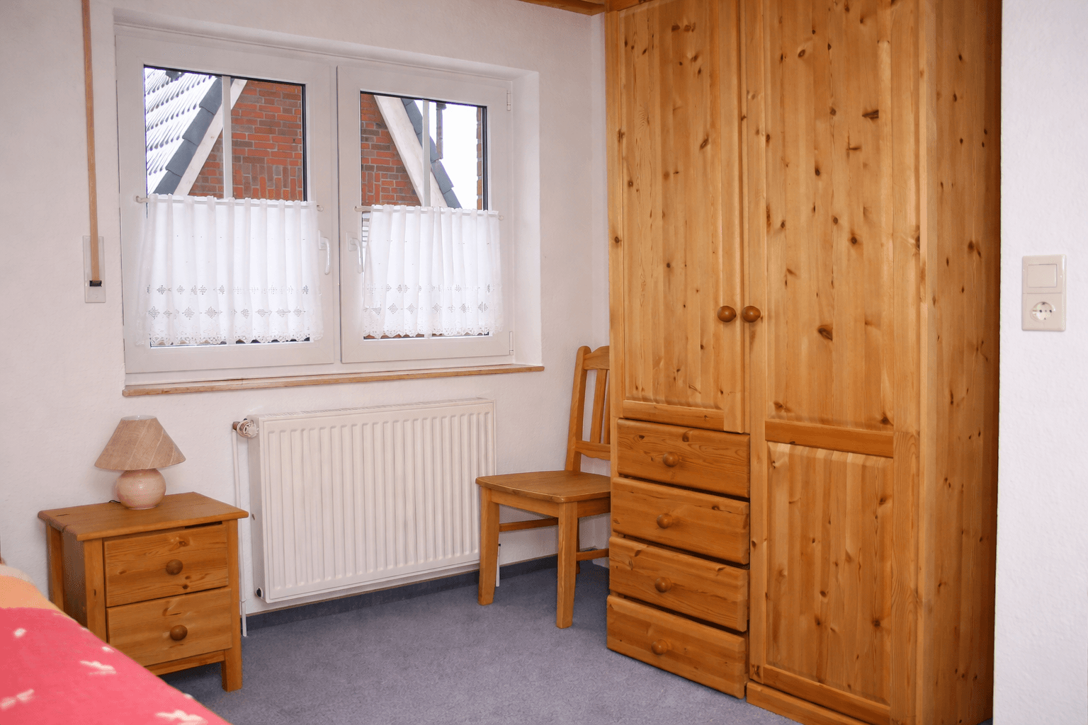 Predaj domu 80 m², pozemek 137 m², Hollwert 33b, Varel, Dolné Sasko Predaj domu 80 m², pozemek 137 m², Hollwert 33b, Varel, Dolné Sasko