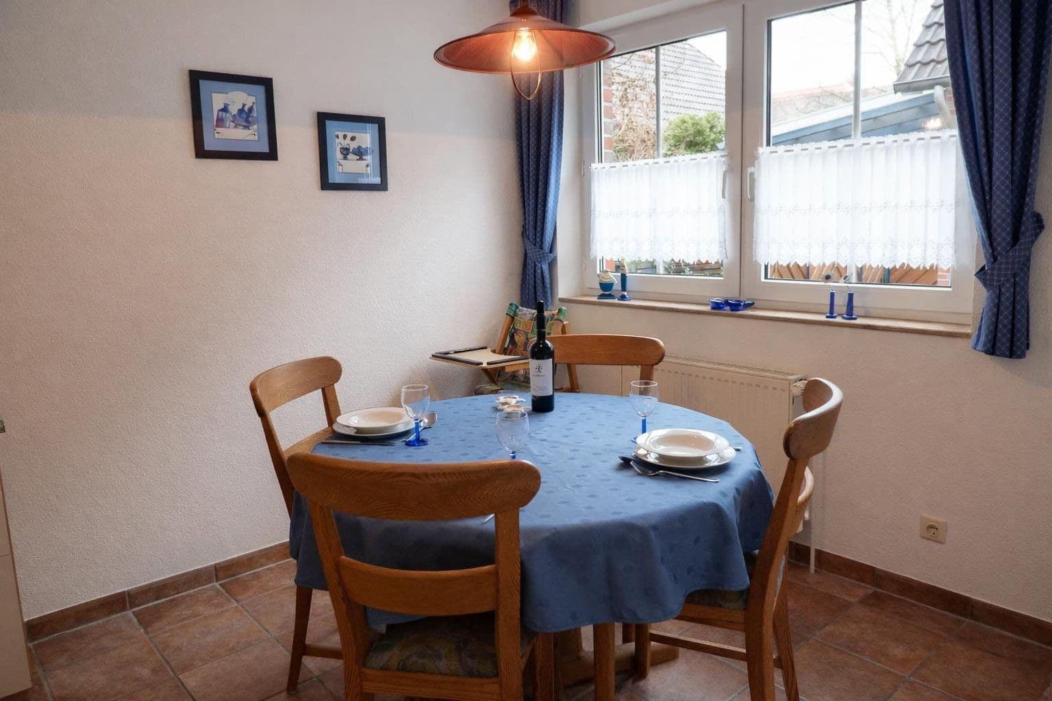 Predaj domu 80 m², pozemek 137 m², Hollwert 33b, Varel, Dolné Sasko Predaj domu 80 m², pozemek 137 m², Hollwert 33b, Varel, Dolné Sasko