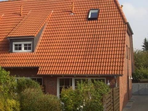 Predaj domu 80 m², pozemek 137 m², Hollwert 33b, Varel, Dolné Sasko Predaj domu 80 m², pozemek 137 m², Hollwert 33b, Varel, Dolné Sasko