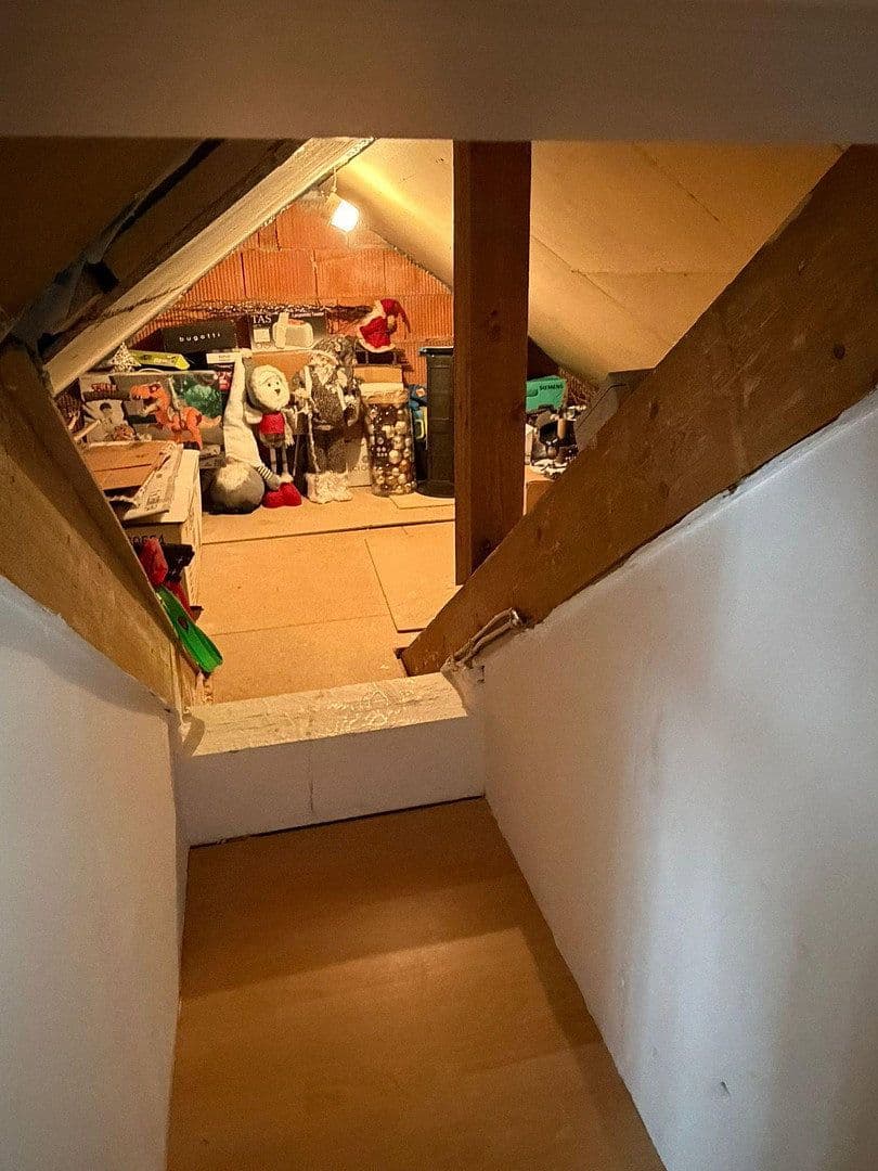 Predaj bytu 4-izbový 114 m², Crailsheim, Bádensko-Wurttembersko Predaj bytu 4-izbový 114 m², Crailsheim, Bádensko-Wurttembersko