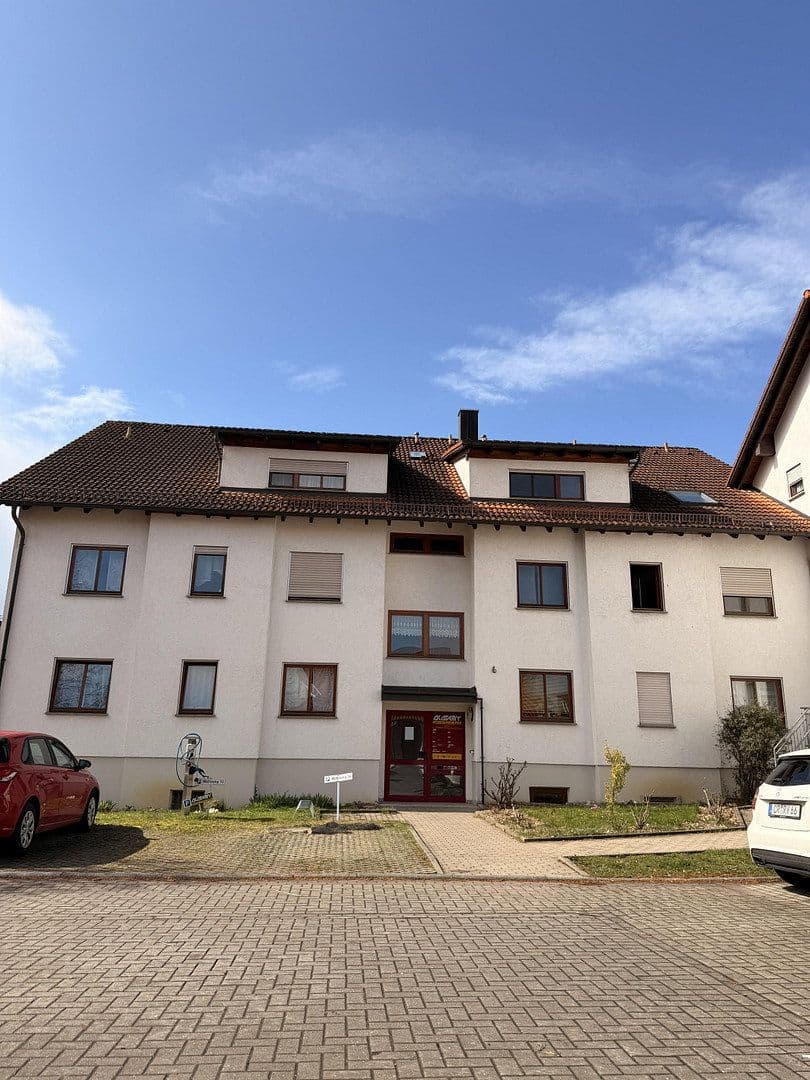 Predaj bytu 4-izbový 114 m², Crailsheim, Bádensko-Wurttembersko Predaj bytu 4-izbový 114 m², Crailsheim, Bádensko-Wurttembersko