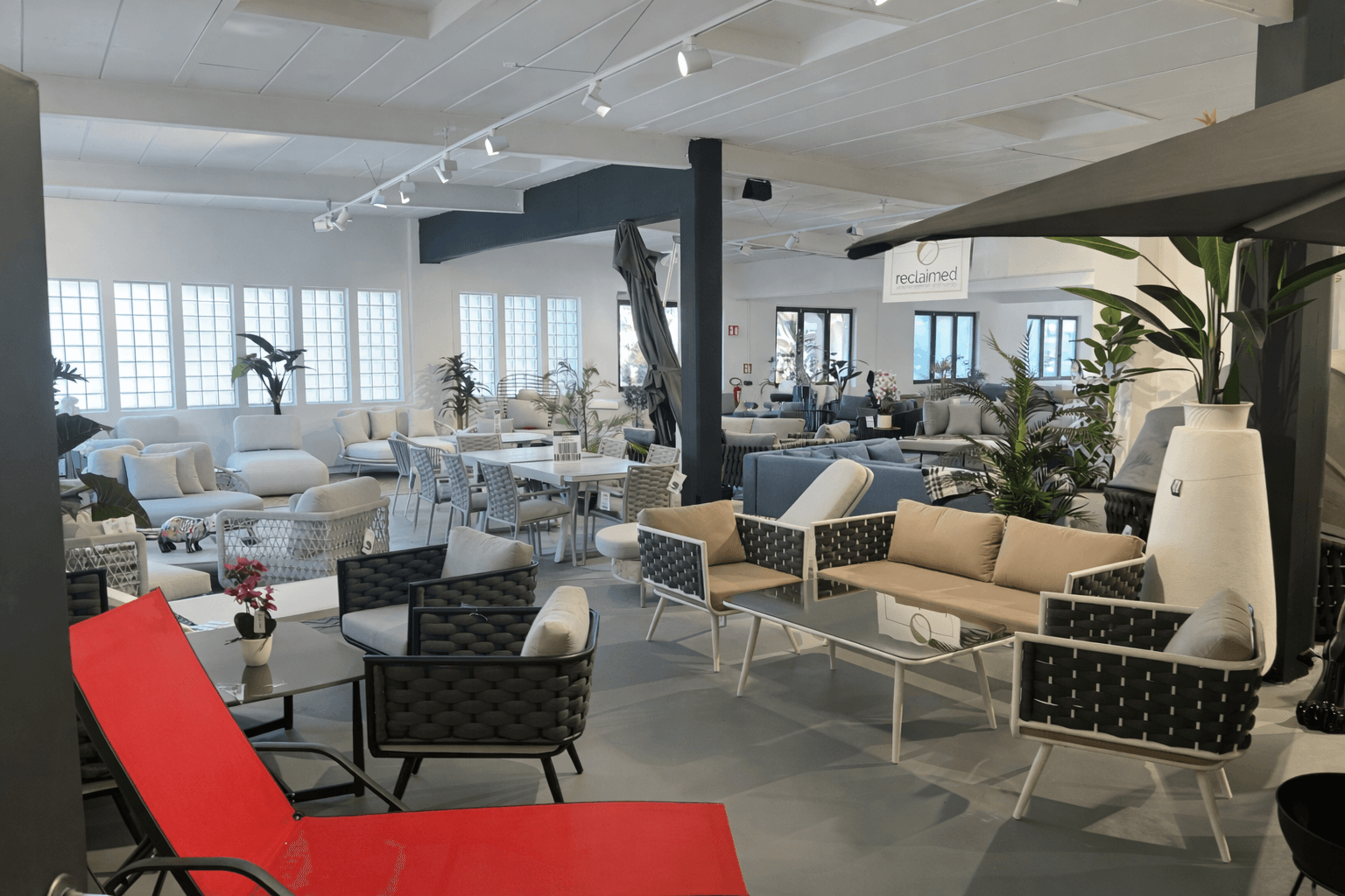 Predaj domu 8.500 m², pozemek 6.250 m², Weidhausen b.Coburg, Bavorsko Predaj domu 8.500 m², pozemek 6.250 m², Weidhausen b.Coburg, Bavorsko