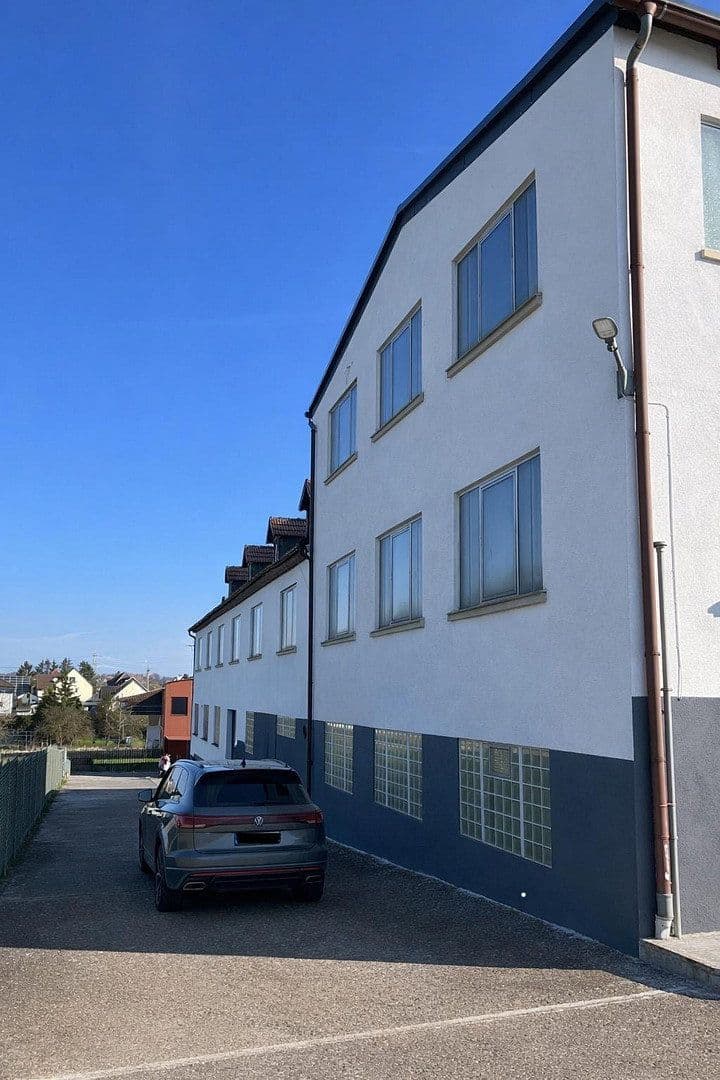 Predaj domu 8.500 m², pozemek 6.250 m², Weidhausen b.Coburg, Bavorsko Predaj domu 8.500 m², pozemek 6.250 m², Weidhausen b.Coburg, Bavorsko